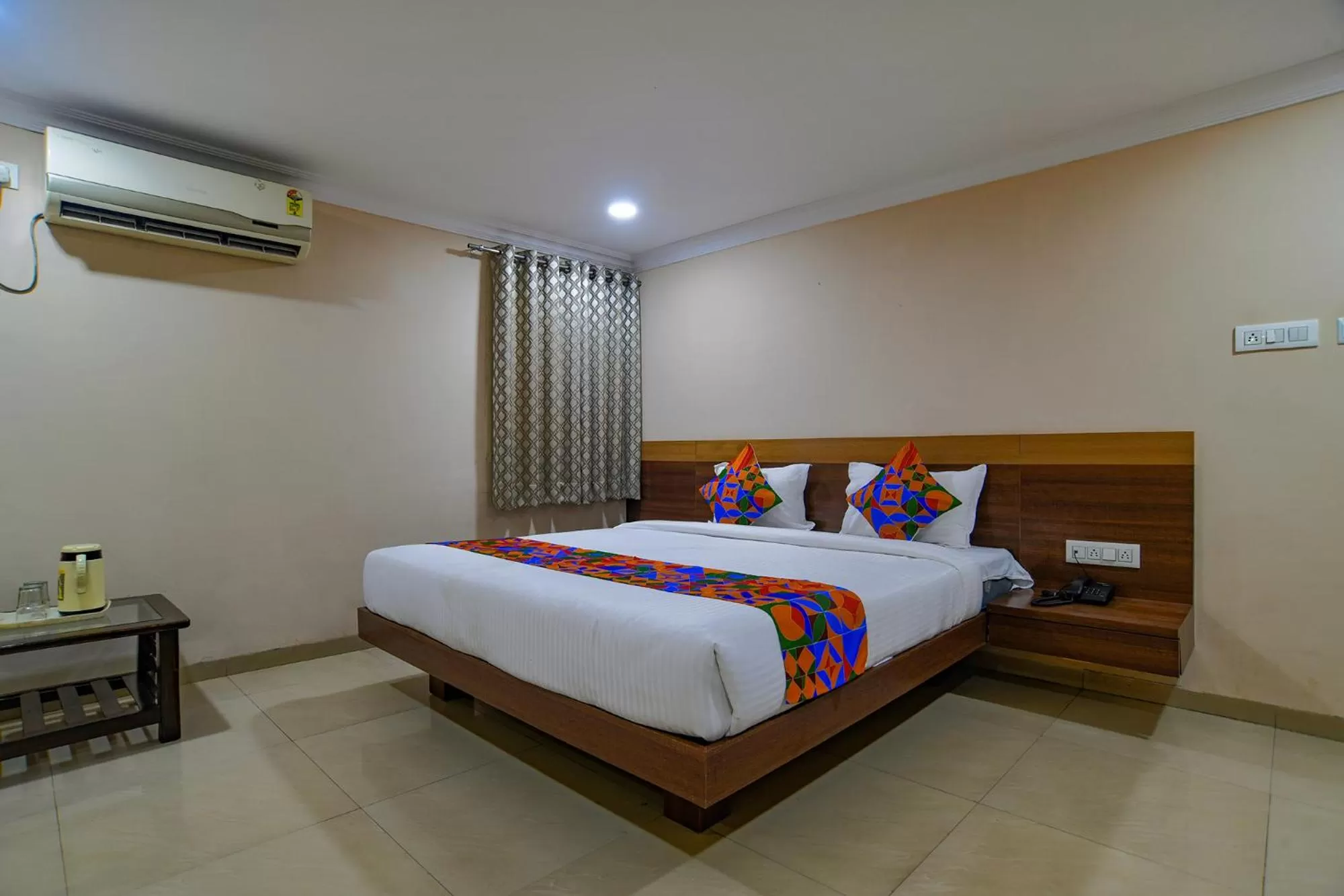 Bed in FabHotel Pishori