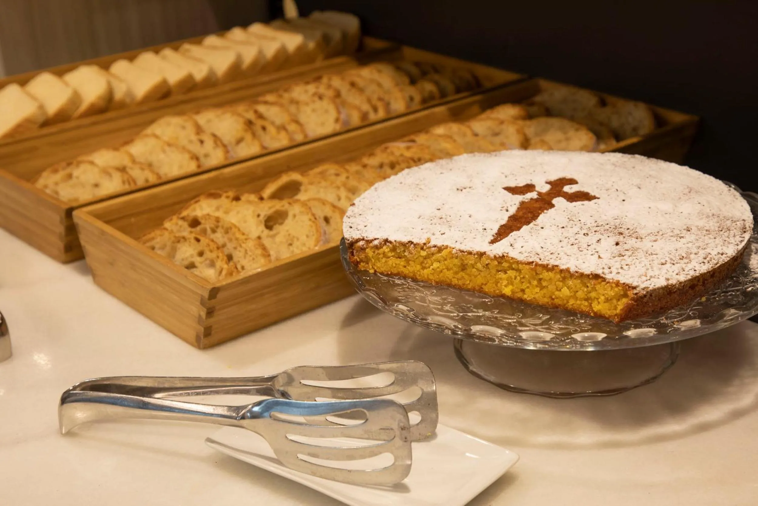 Breakfast in Hotel Lux Santiago