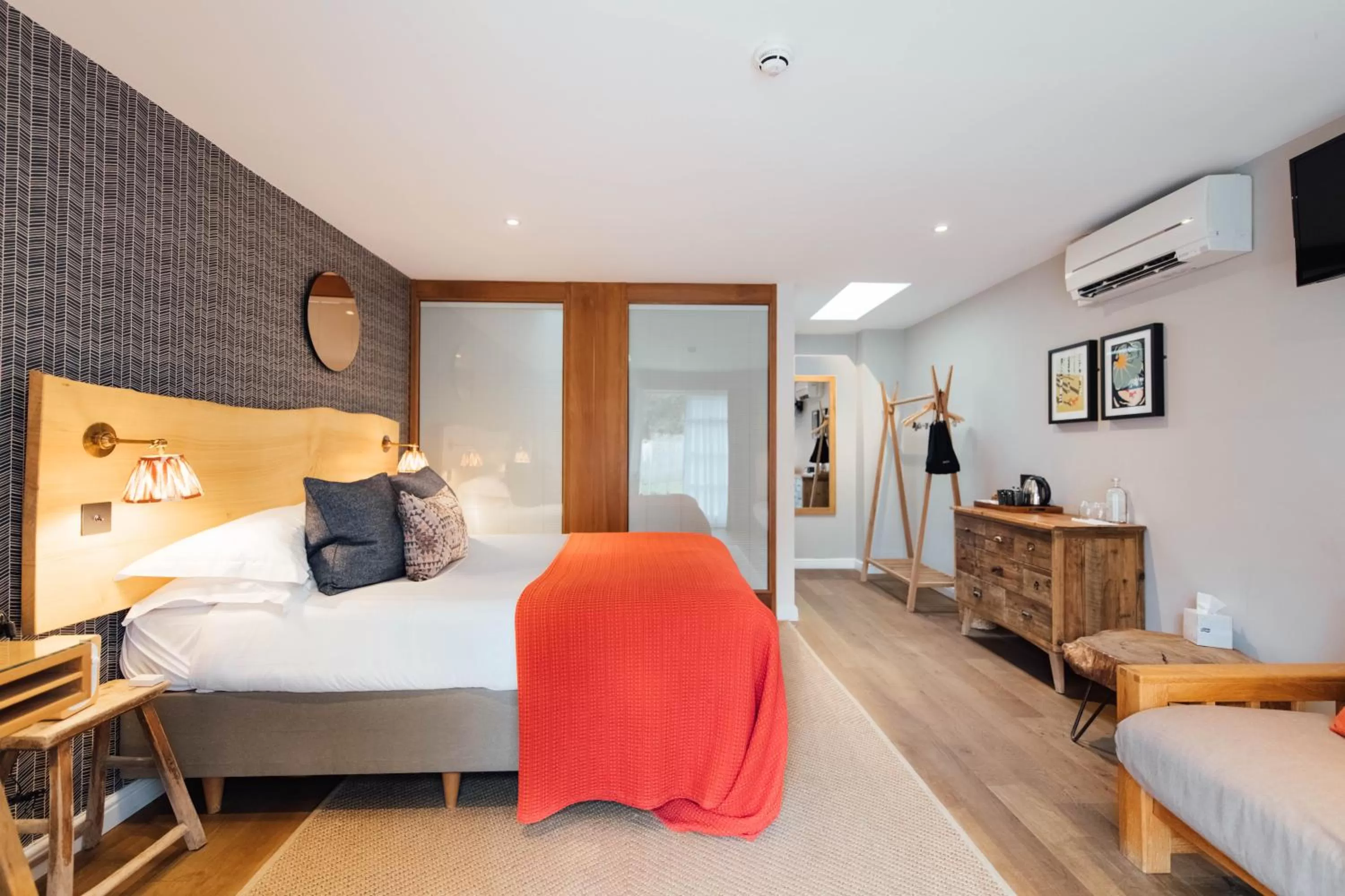 Bed in The Fox at Willian