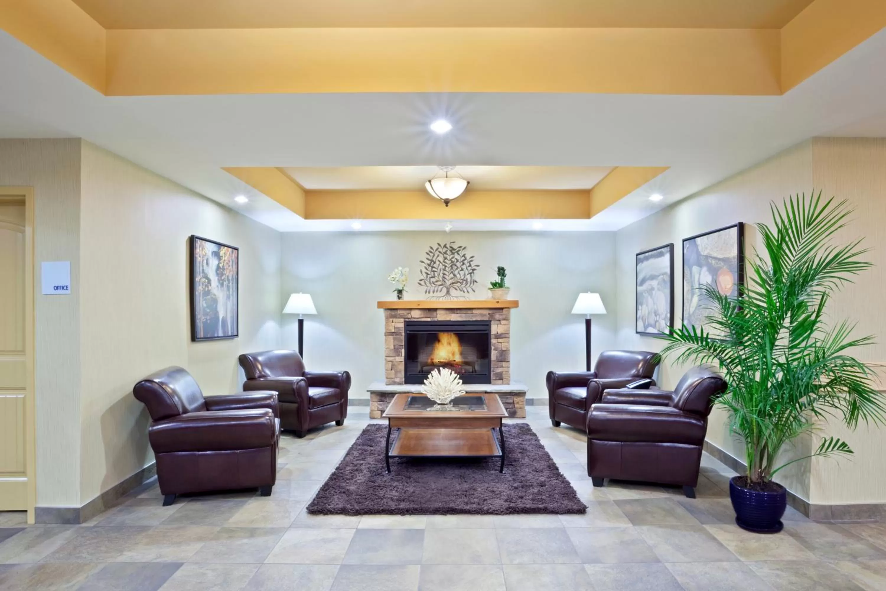 Lobby or reception in Bayview Hotel