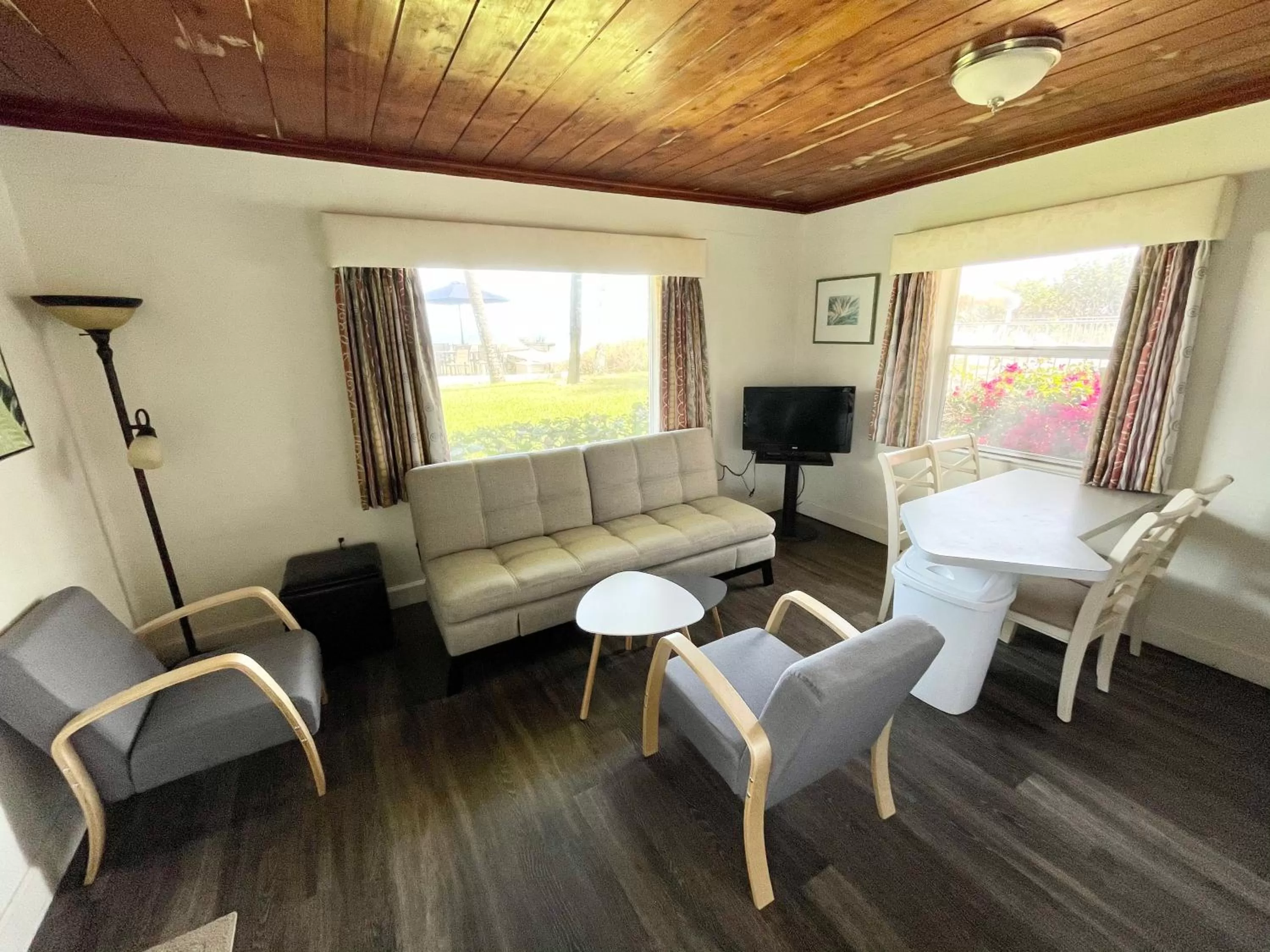 Surf Studio Beach Resort