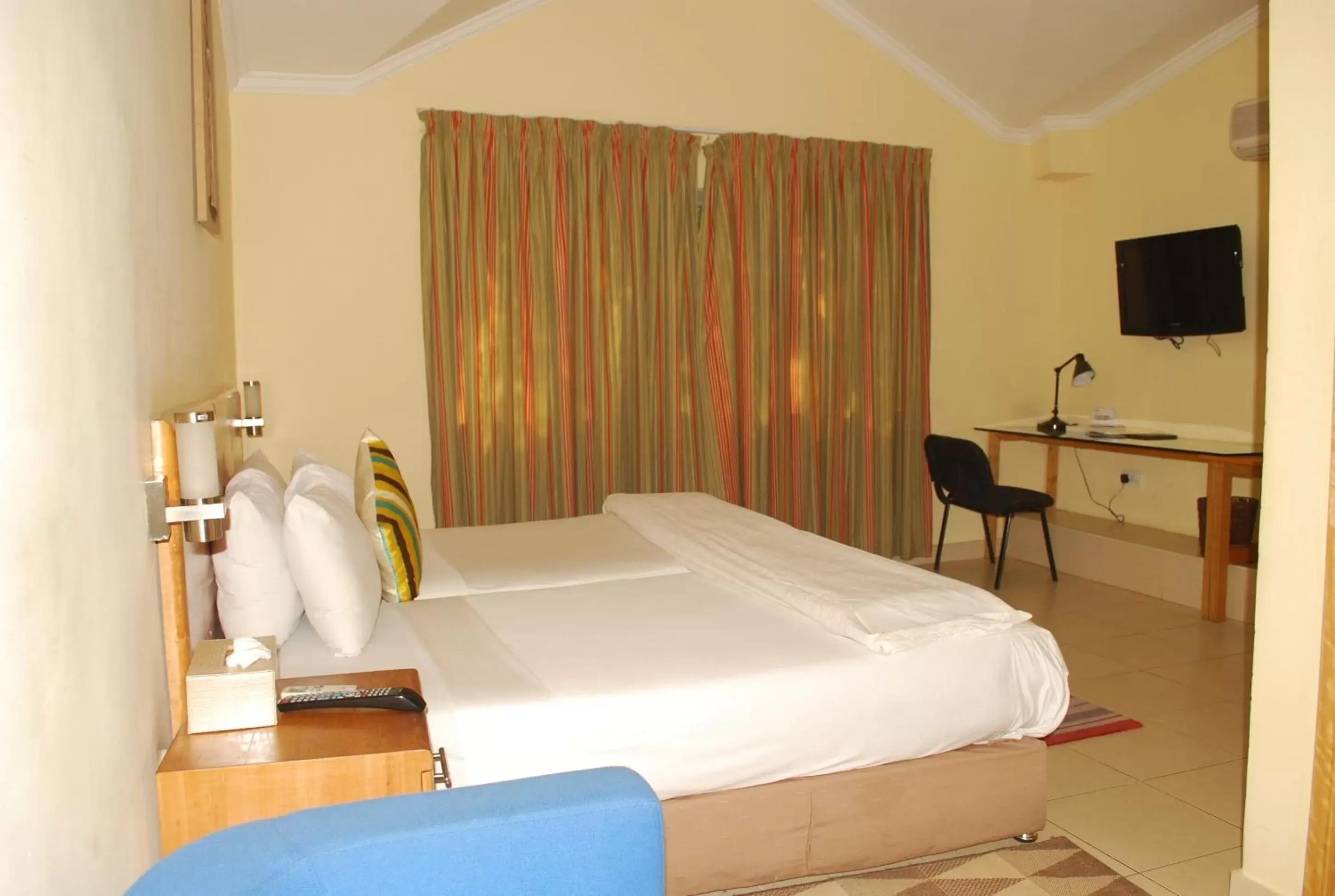 Executive Double Room - single occupancy in Airside Hotel Executive Double Room - single occupancy in Airside Hotel