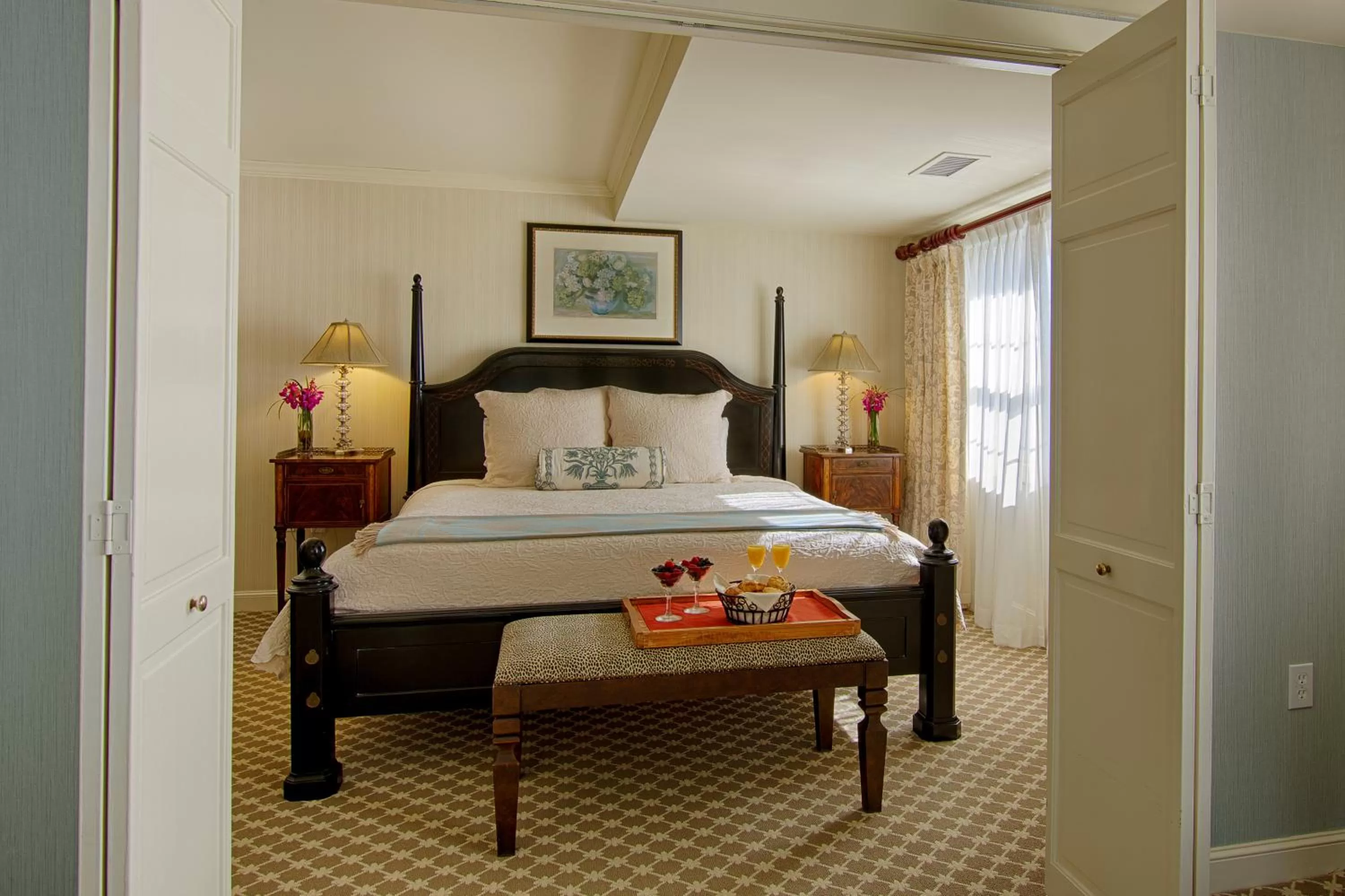 Bed in Saybrook Point Resort & Marina
