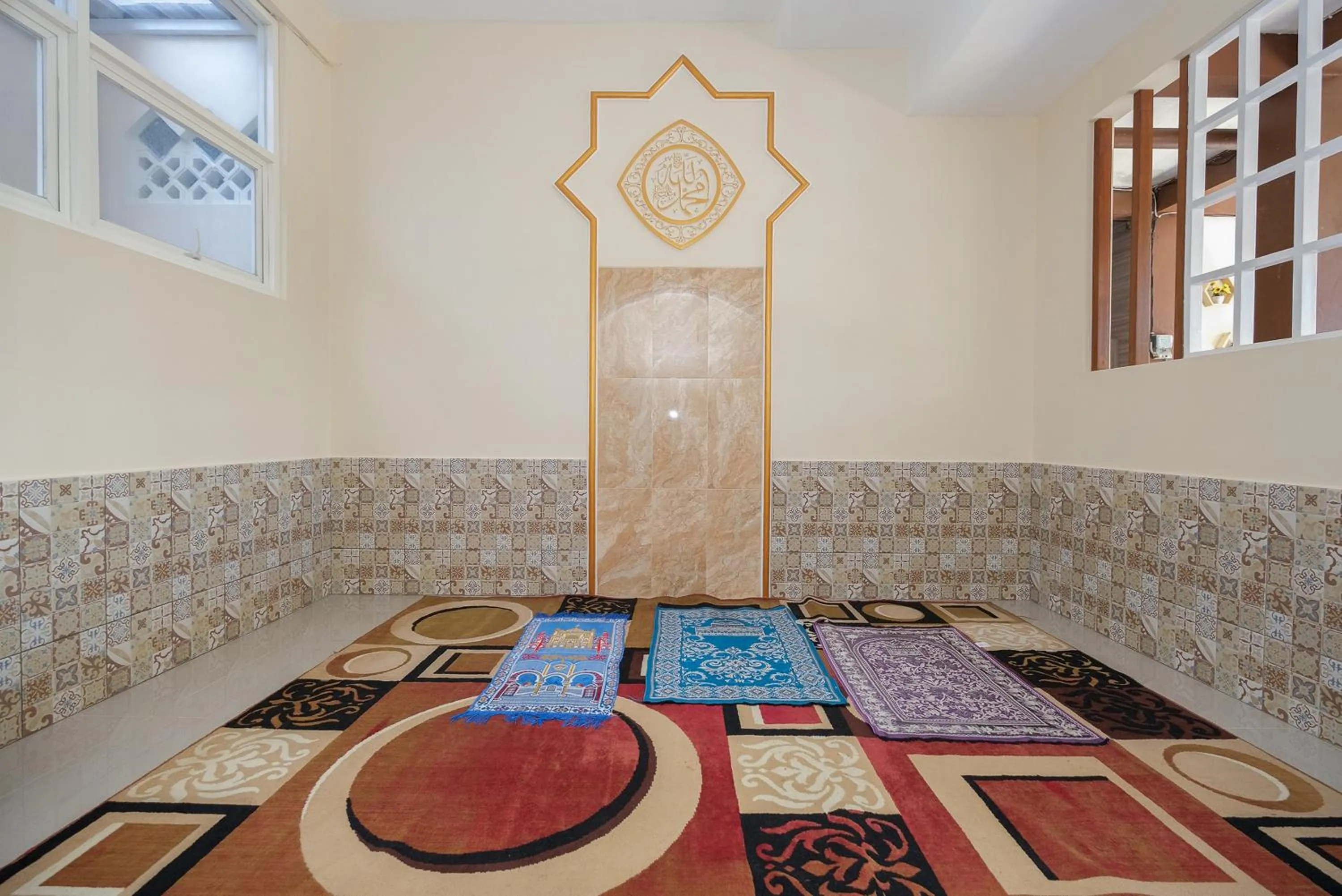 Area and facilities in RedDoorz Syariah near Batu Night Spectacular