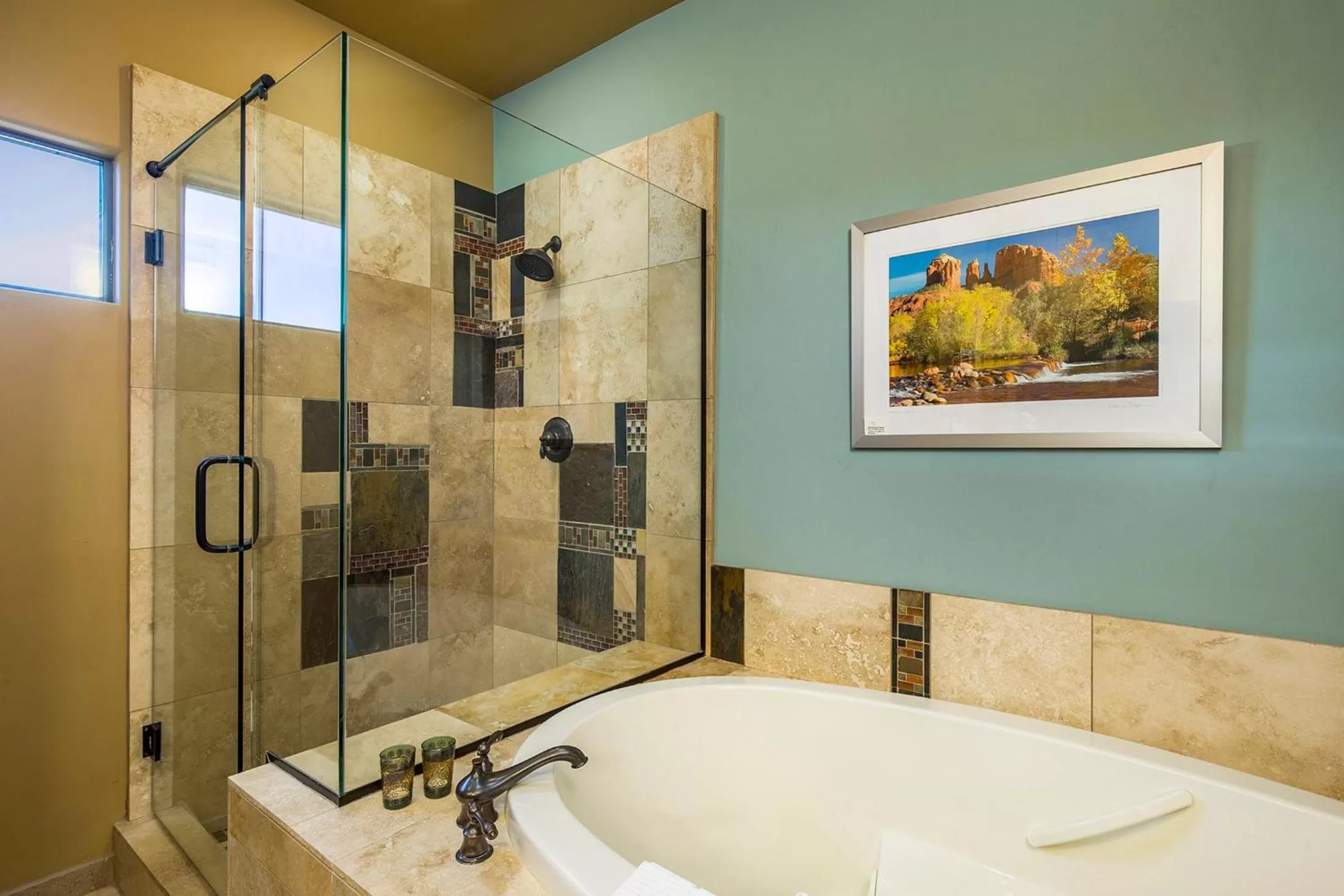 Bathroom in Alma De Sedona Inn B&B