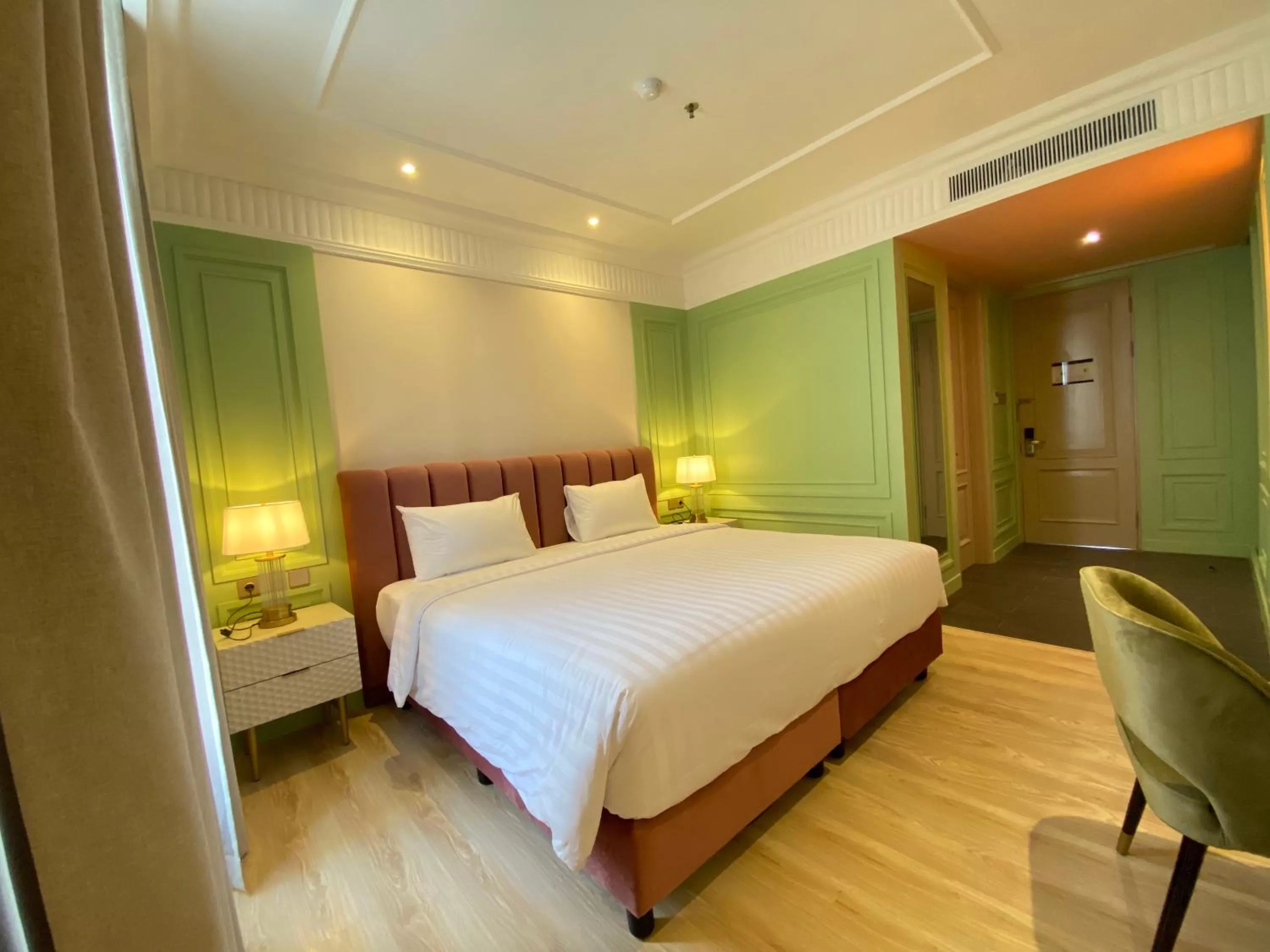 Bed in Maia Hotel Jakarta