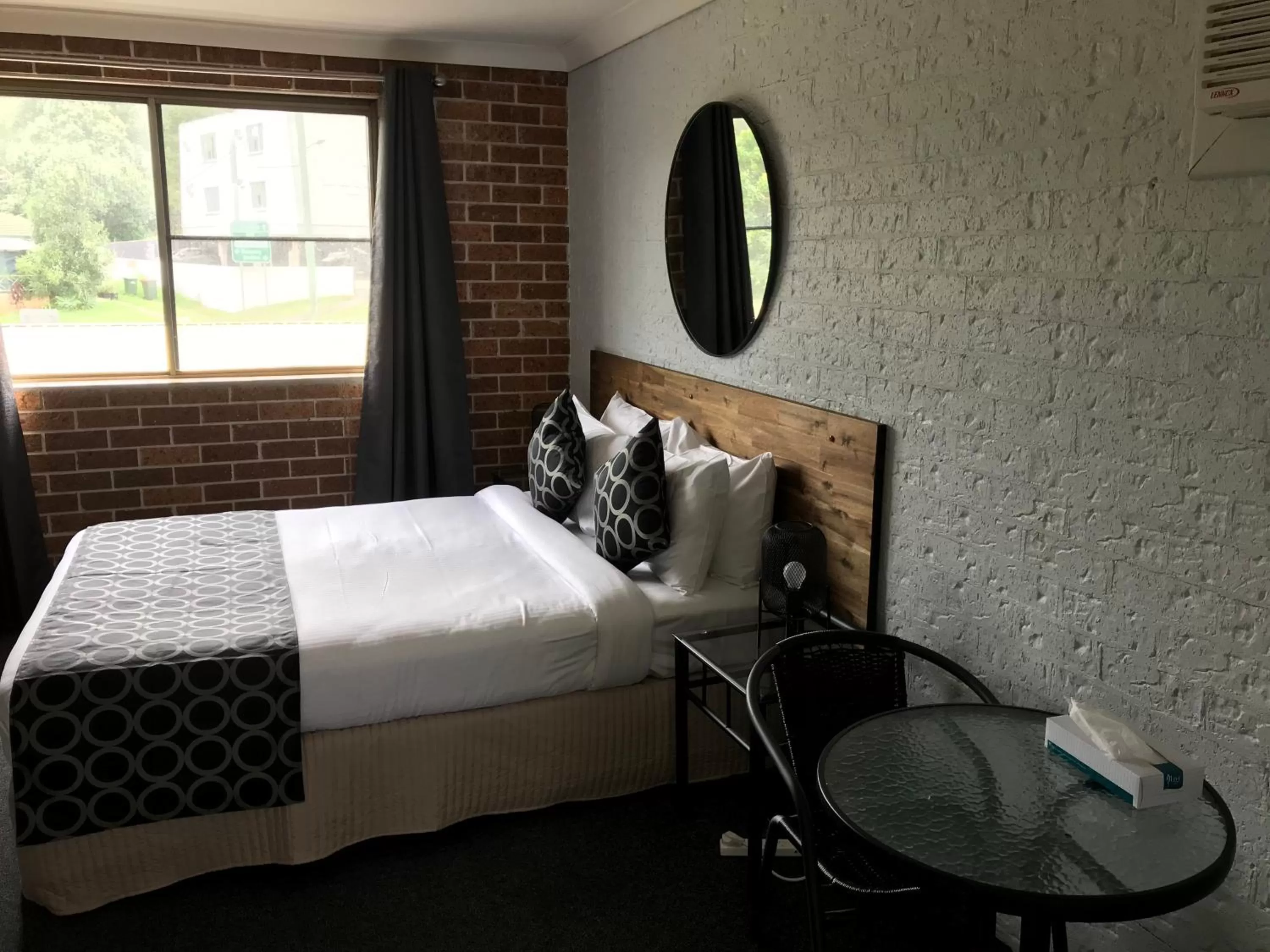 Bed in Coffs Shearwater Motel