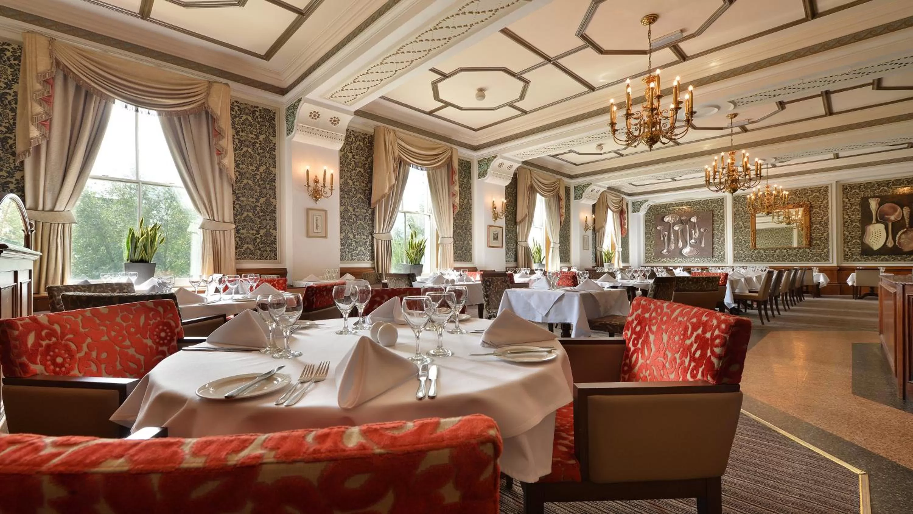 Restaurant/places to eat in Crowne Plaza Royal Victoria - Sheffield by IHG