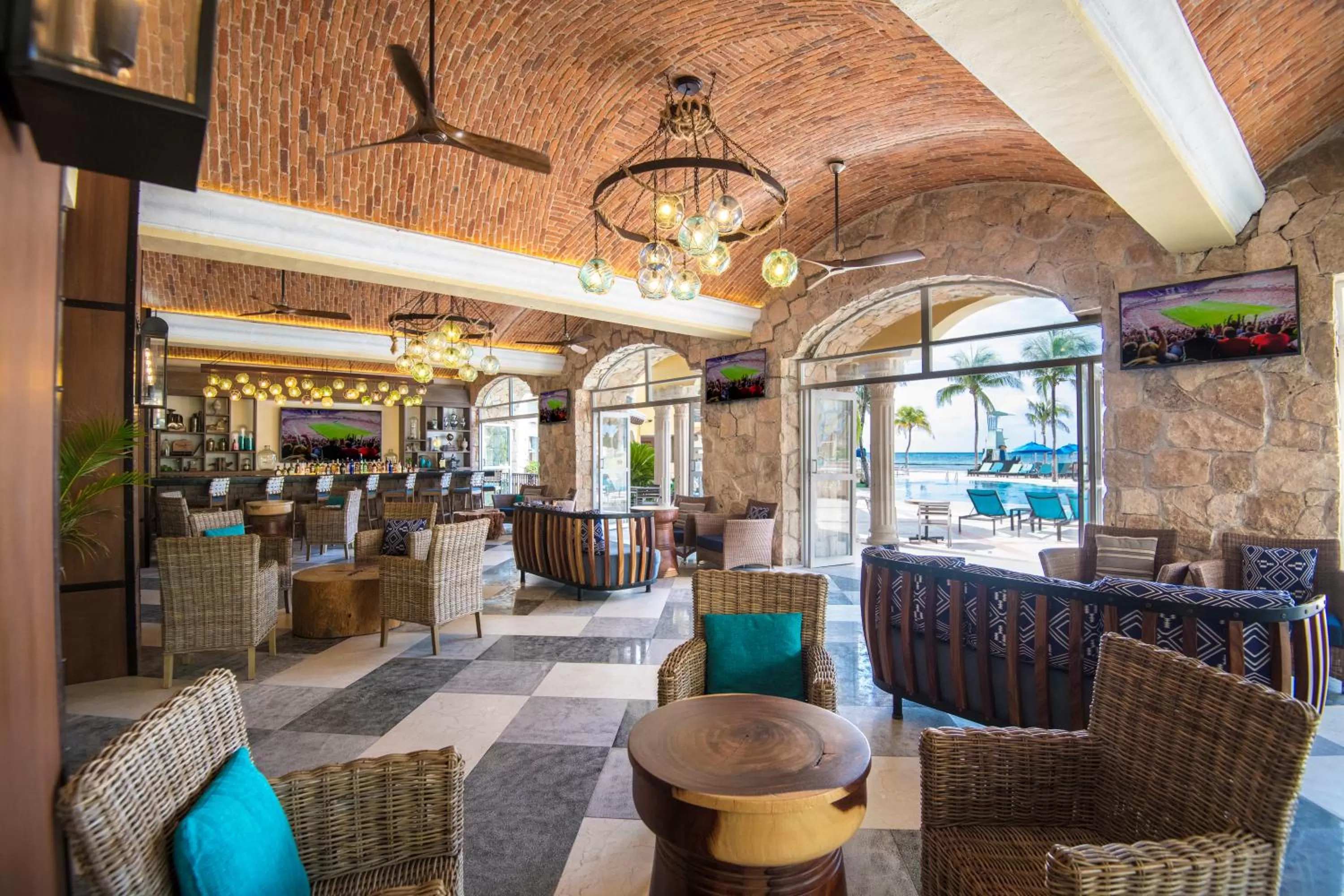 Lounge or bar in Wyndham Alltra Playa del Carmen Adults Only All Inclusive