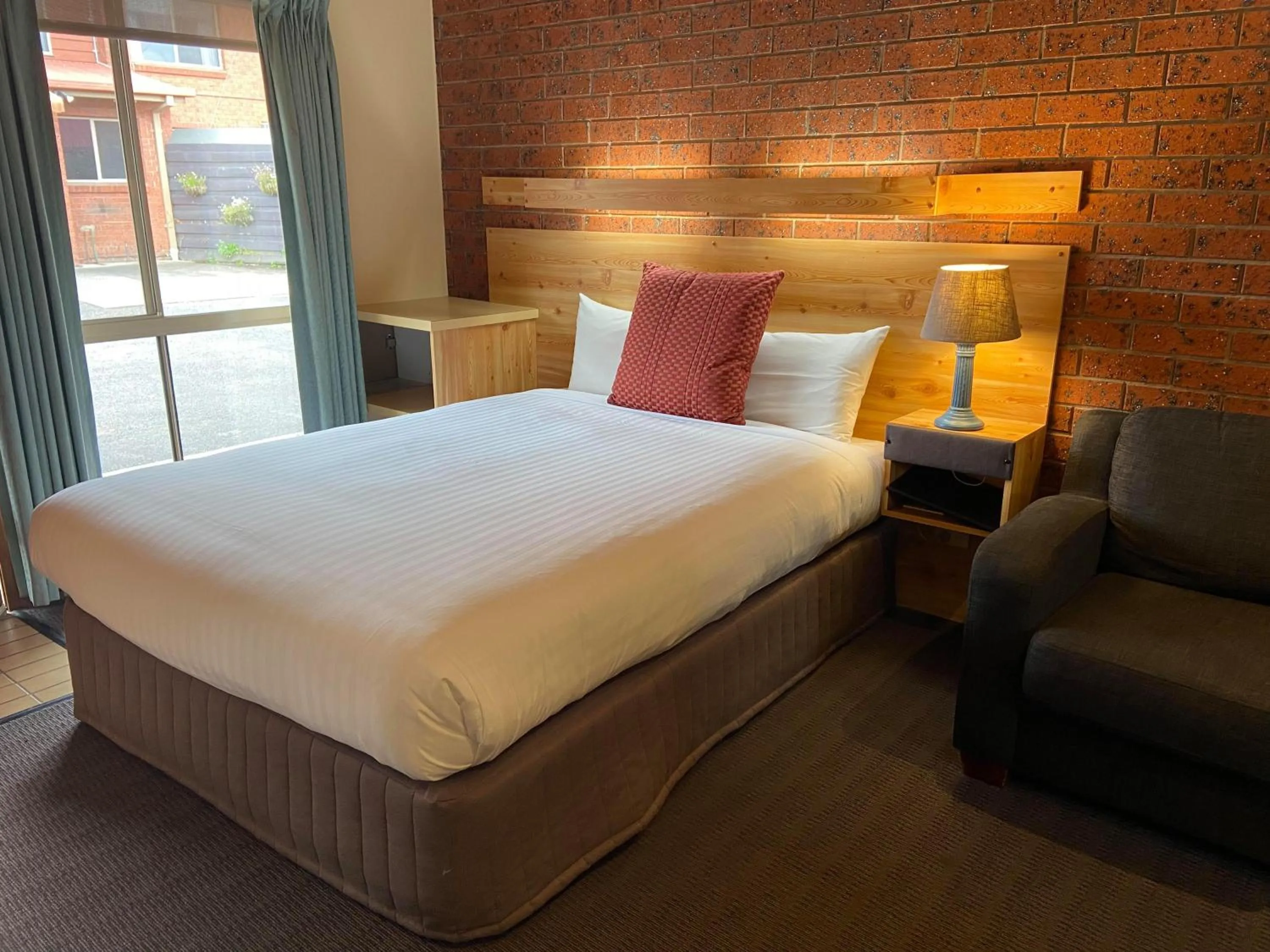 Bed in AAt 28 Goldsmith Motel