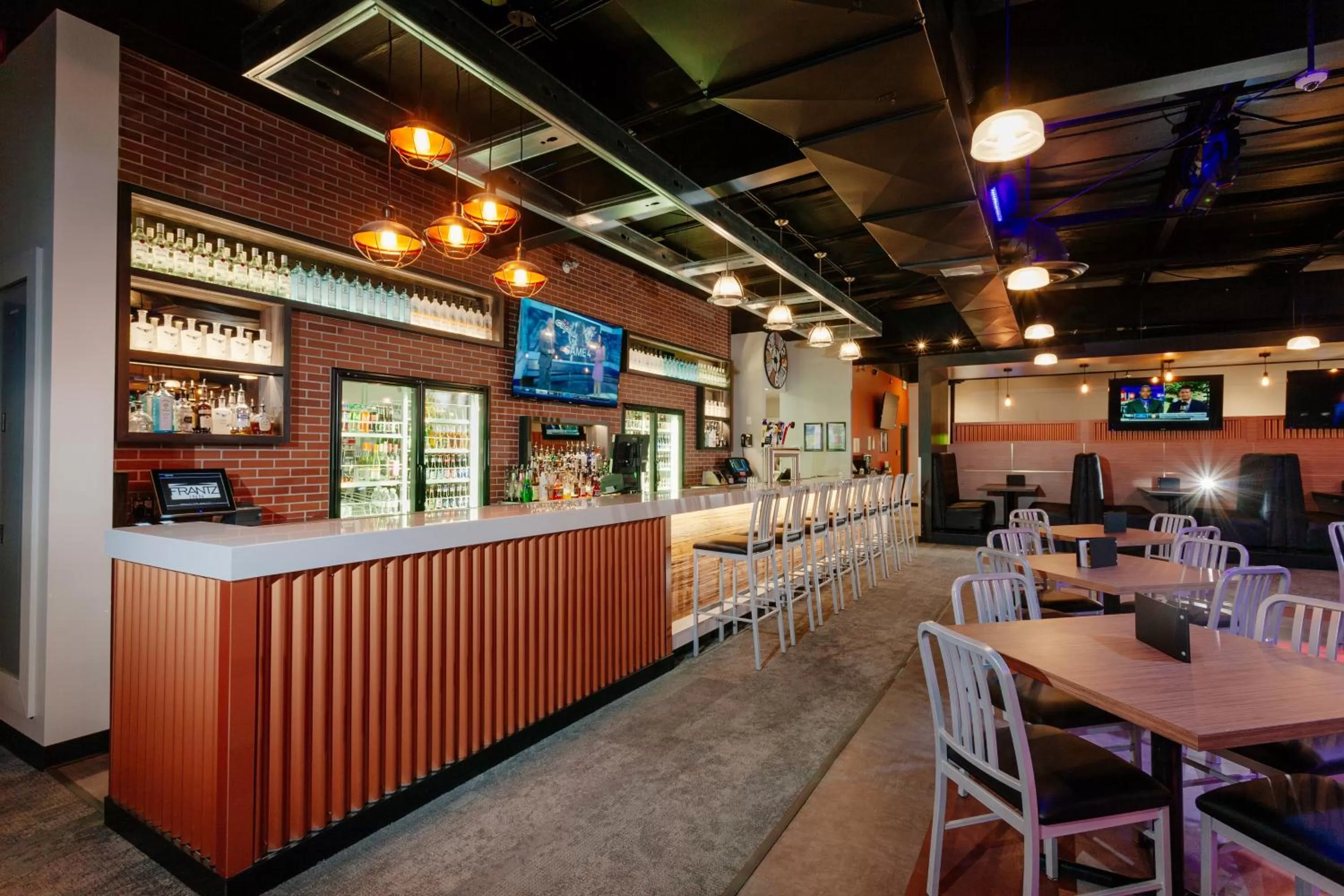 Restaurant/places to eat in Frantz Inn