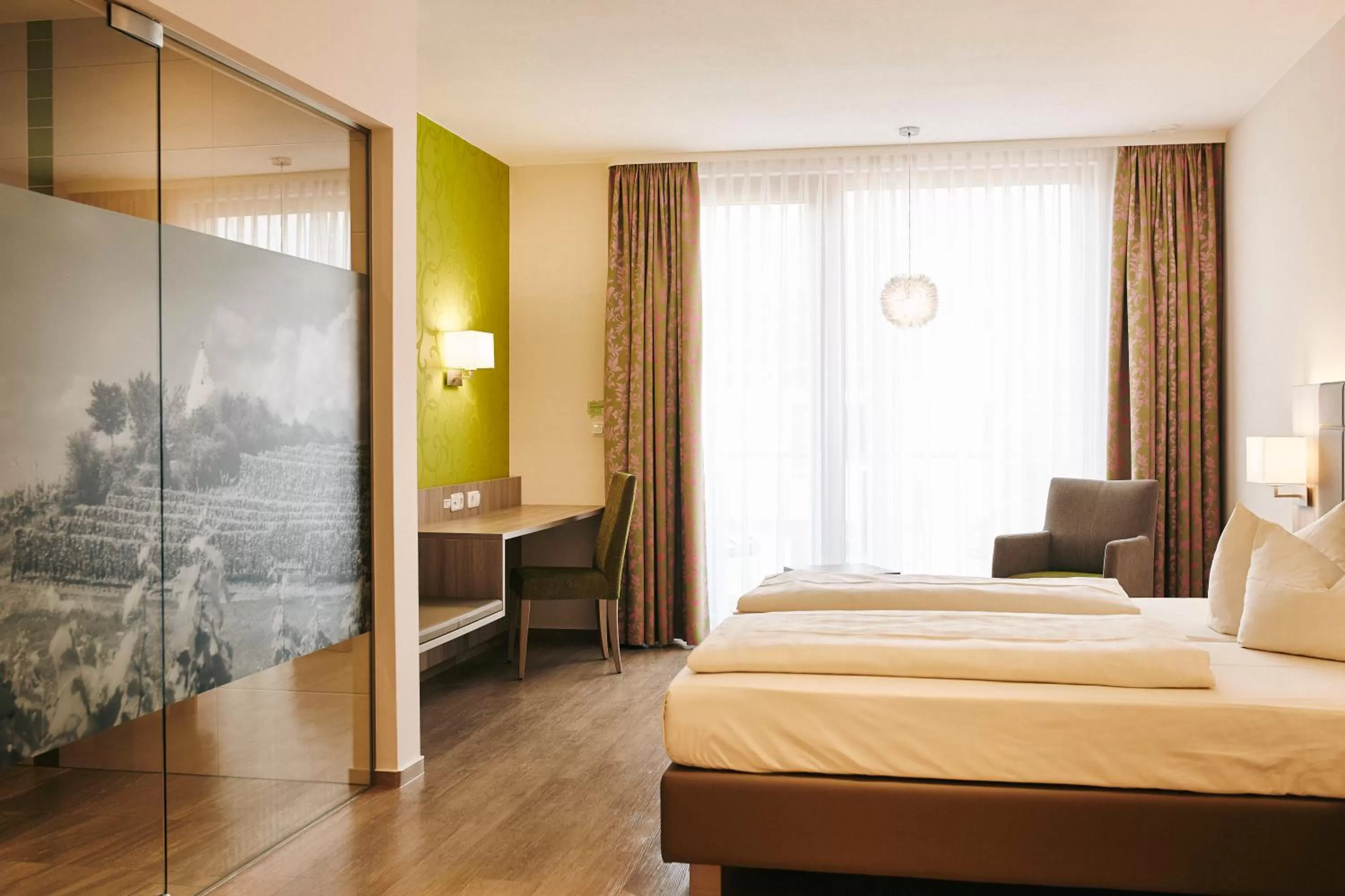 Bed in Landhotel im Klostereck Strubel-Roos