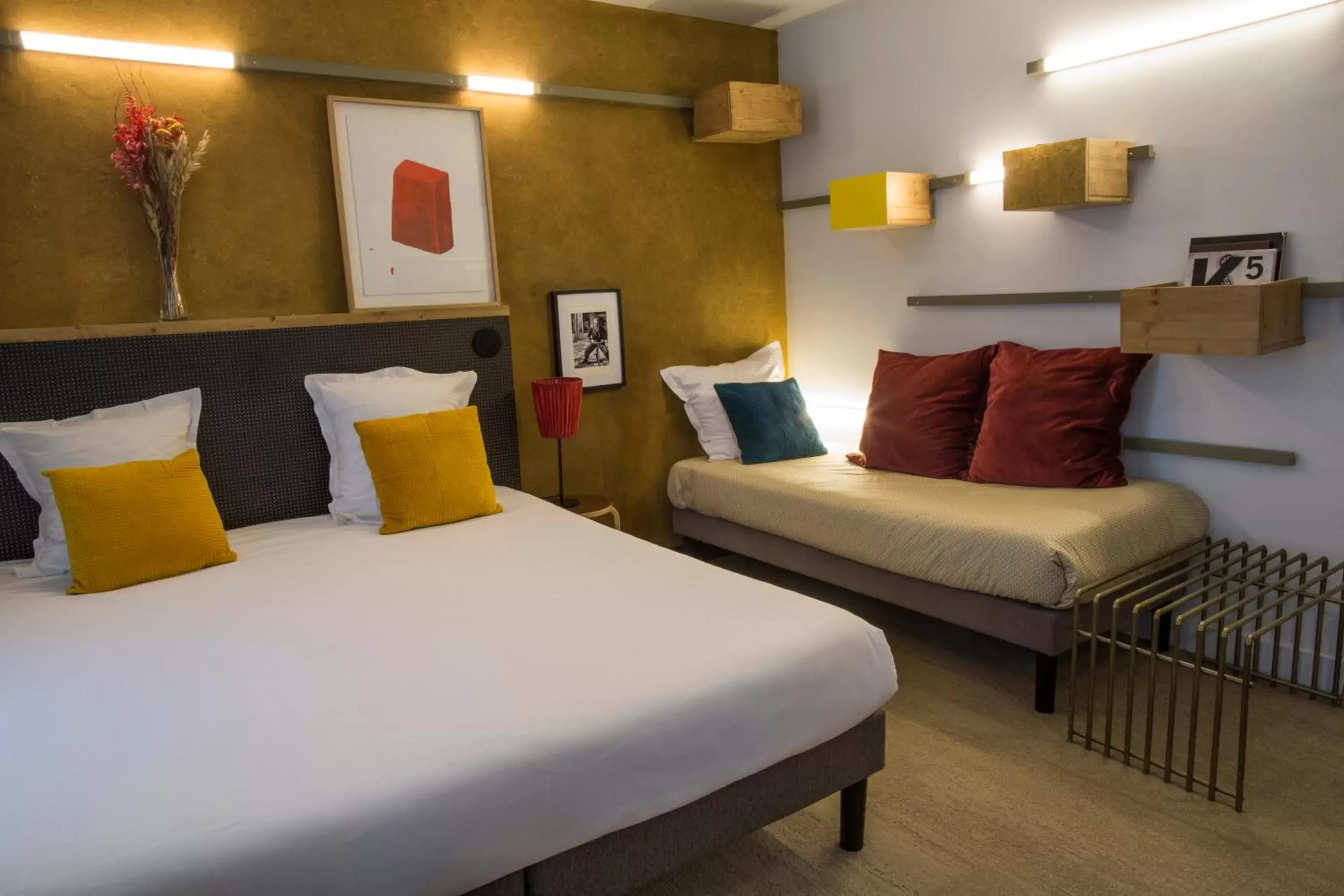 Triple Room - single occupancy in Hôtel La Nouvelle République & Hammam Triple Room - single occupancy in Hôtel La Nouvelle République & Hammam