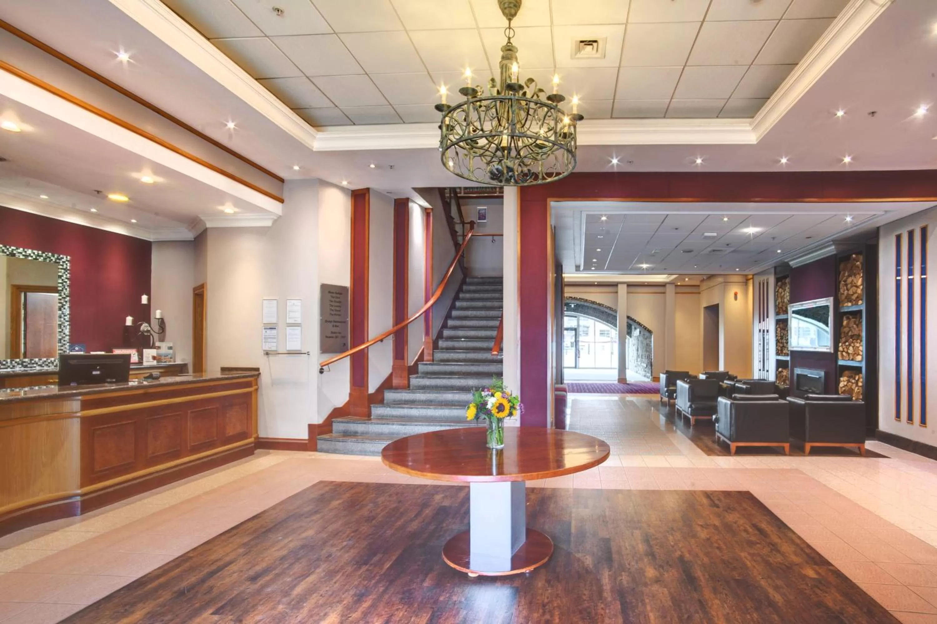 Lobby or reception in Best Western Plus The Quays Hotel Sheffield