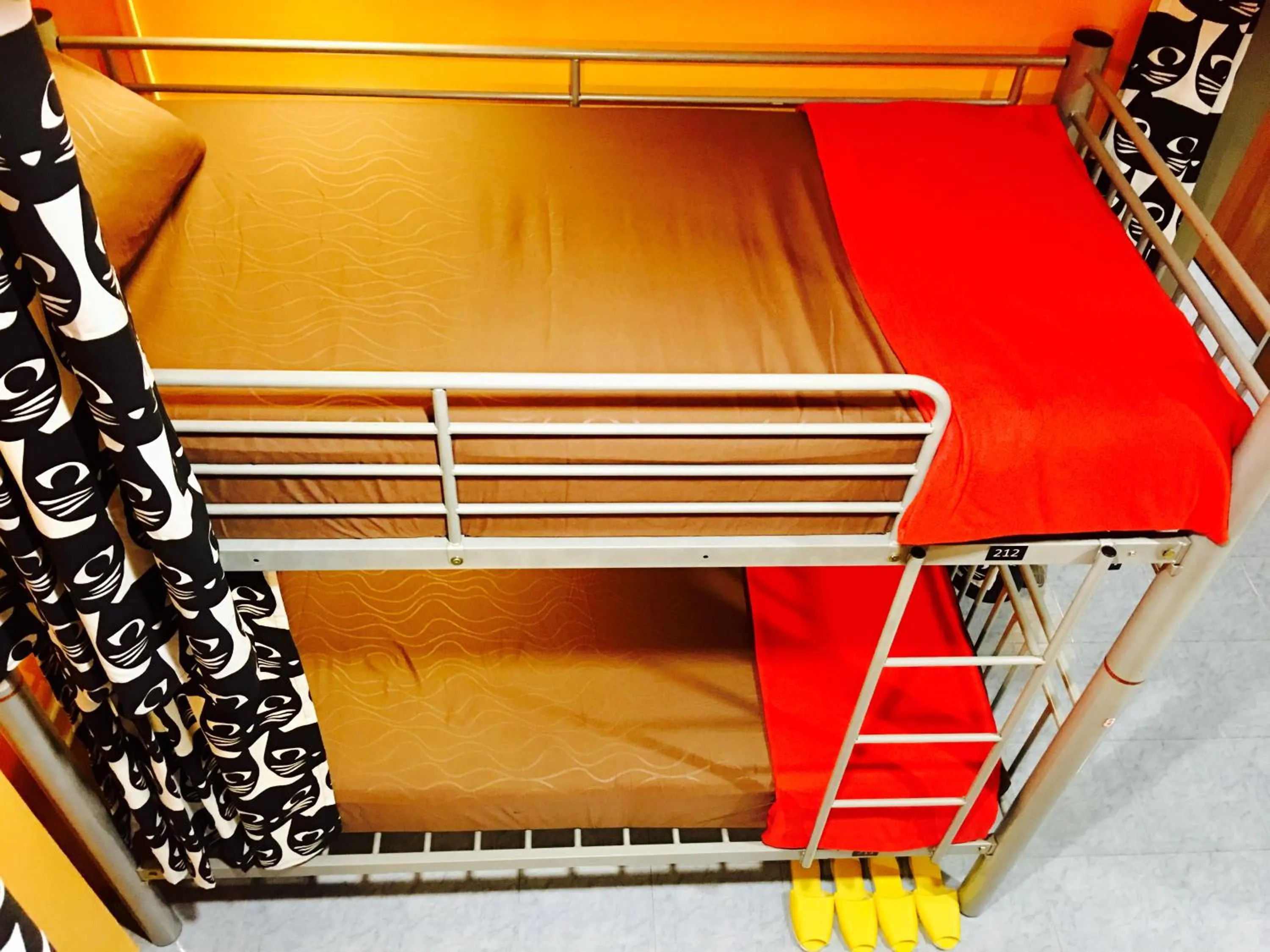 Bunk Bed in Century Service World
