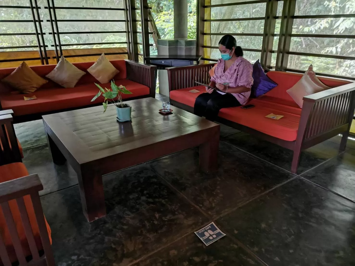 Living room in Khaolak Wanaburee Resort - SHA Extra Plus
