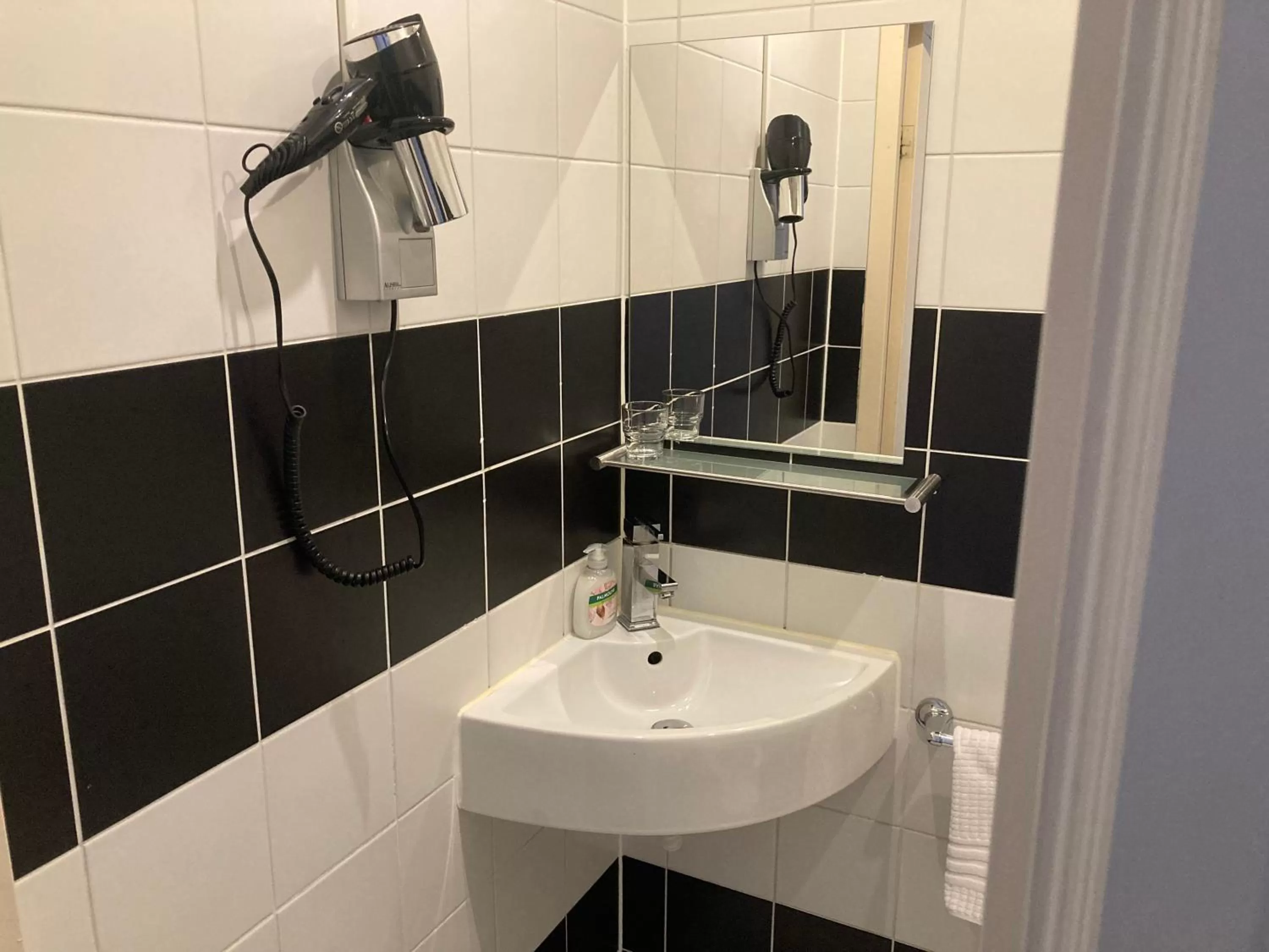 Bathroom in Hotel Poseidon