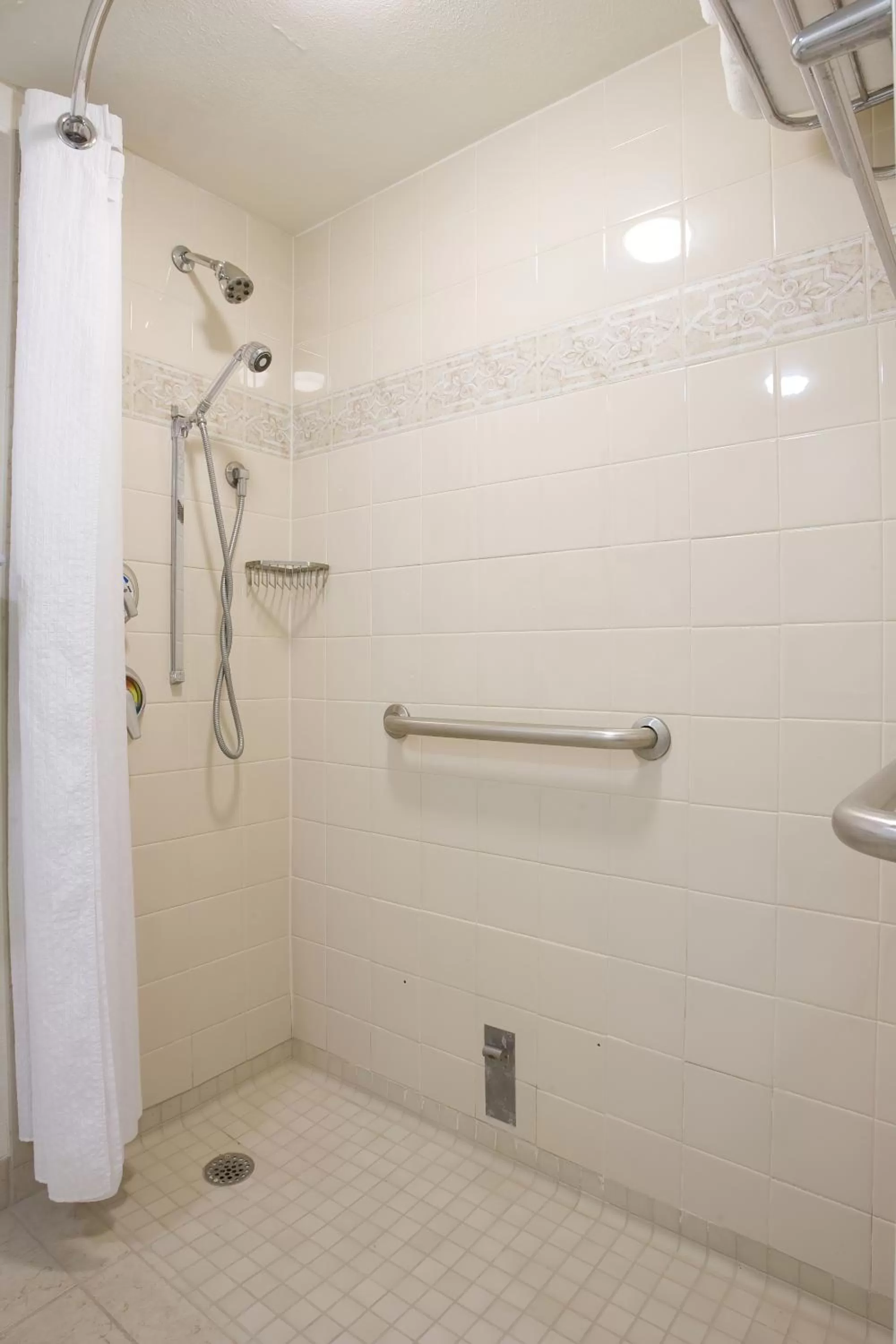 Bathroom in Hilton New Orleans Riverside