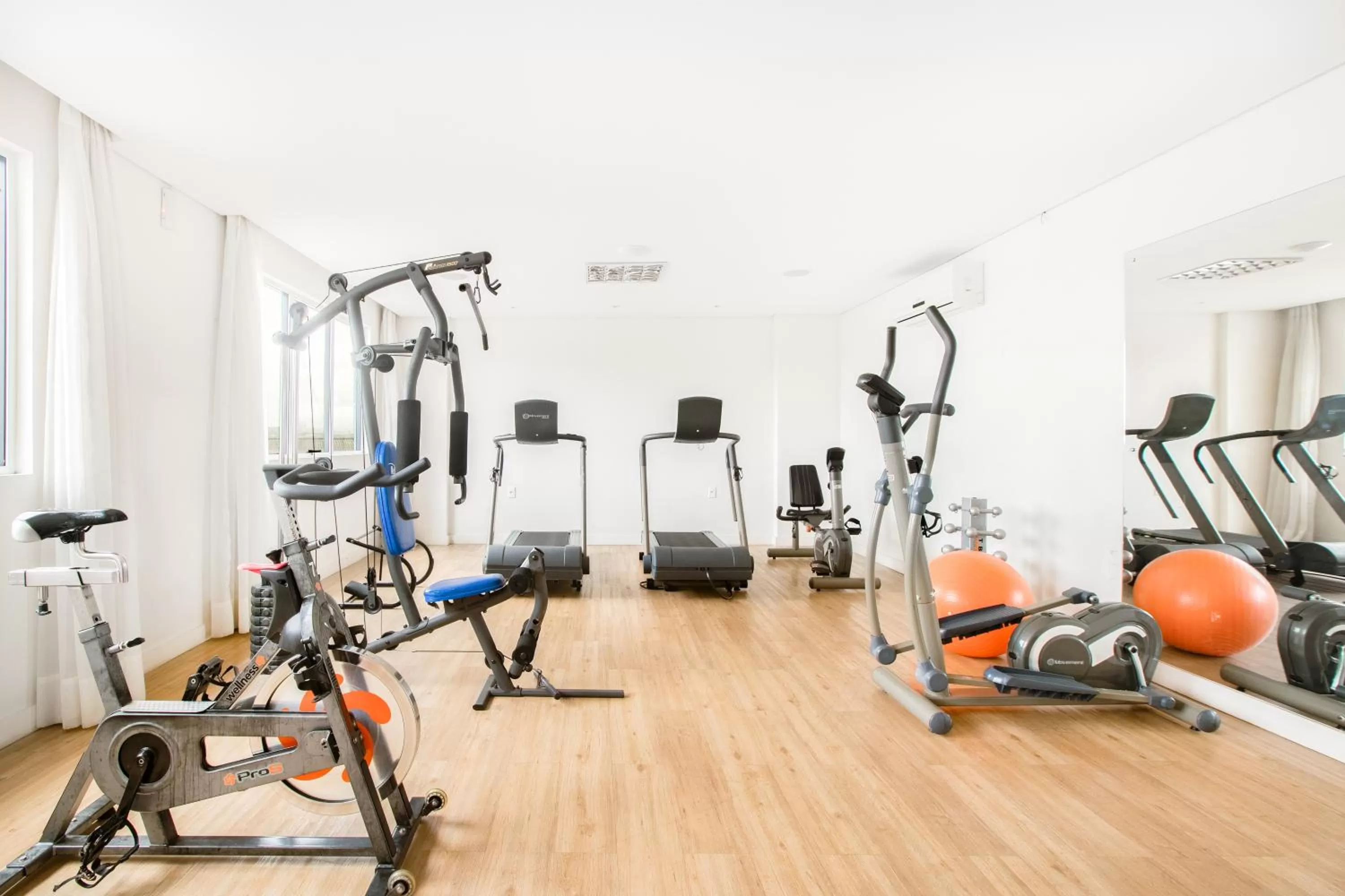Fitness centre/facilities in Iate Hotel Centro Florianópolis