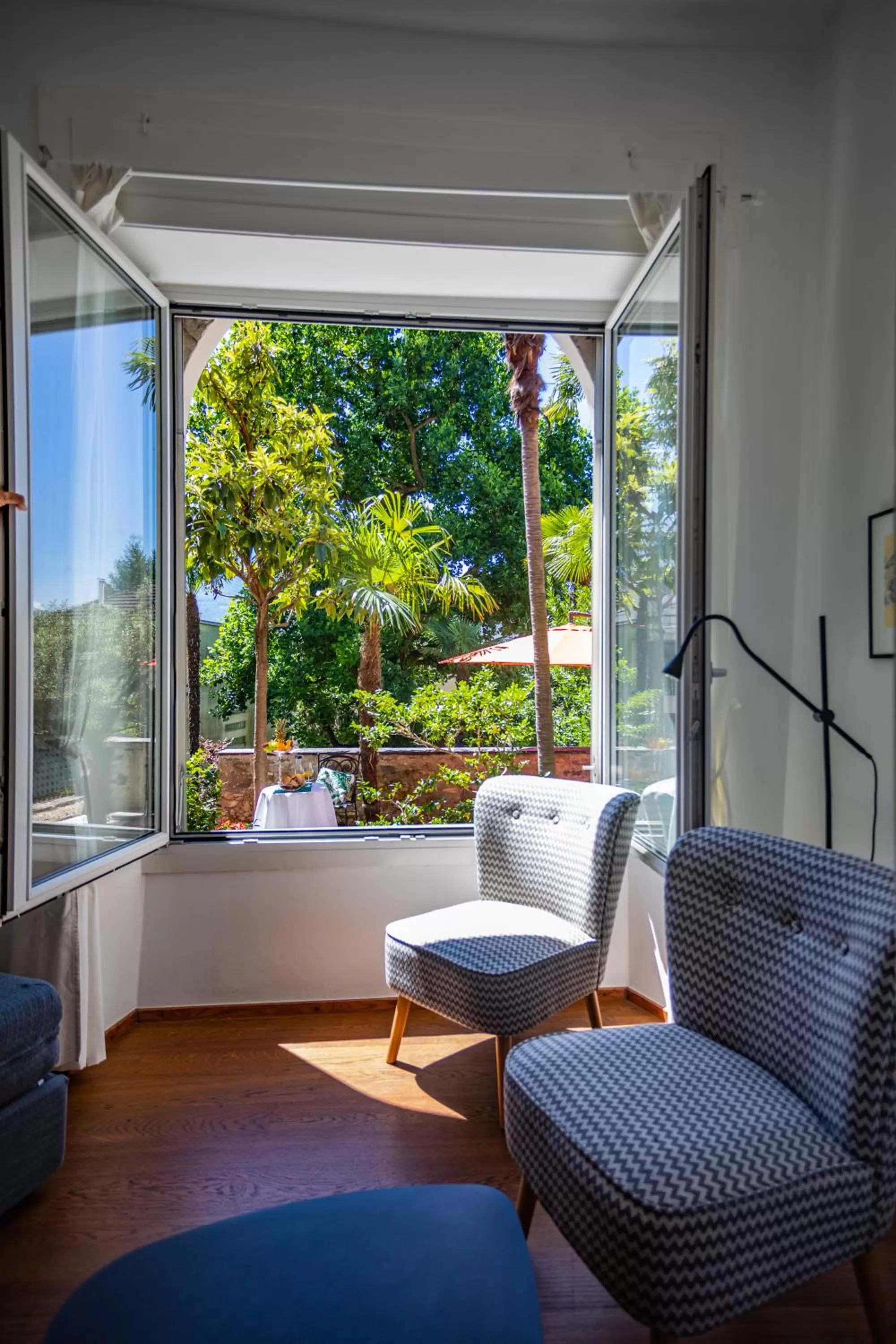 Seating Area in Villa Muralto Rooms & Garden
