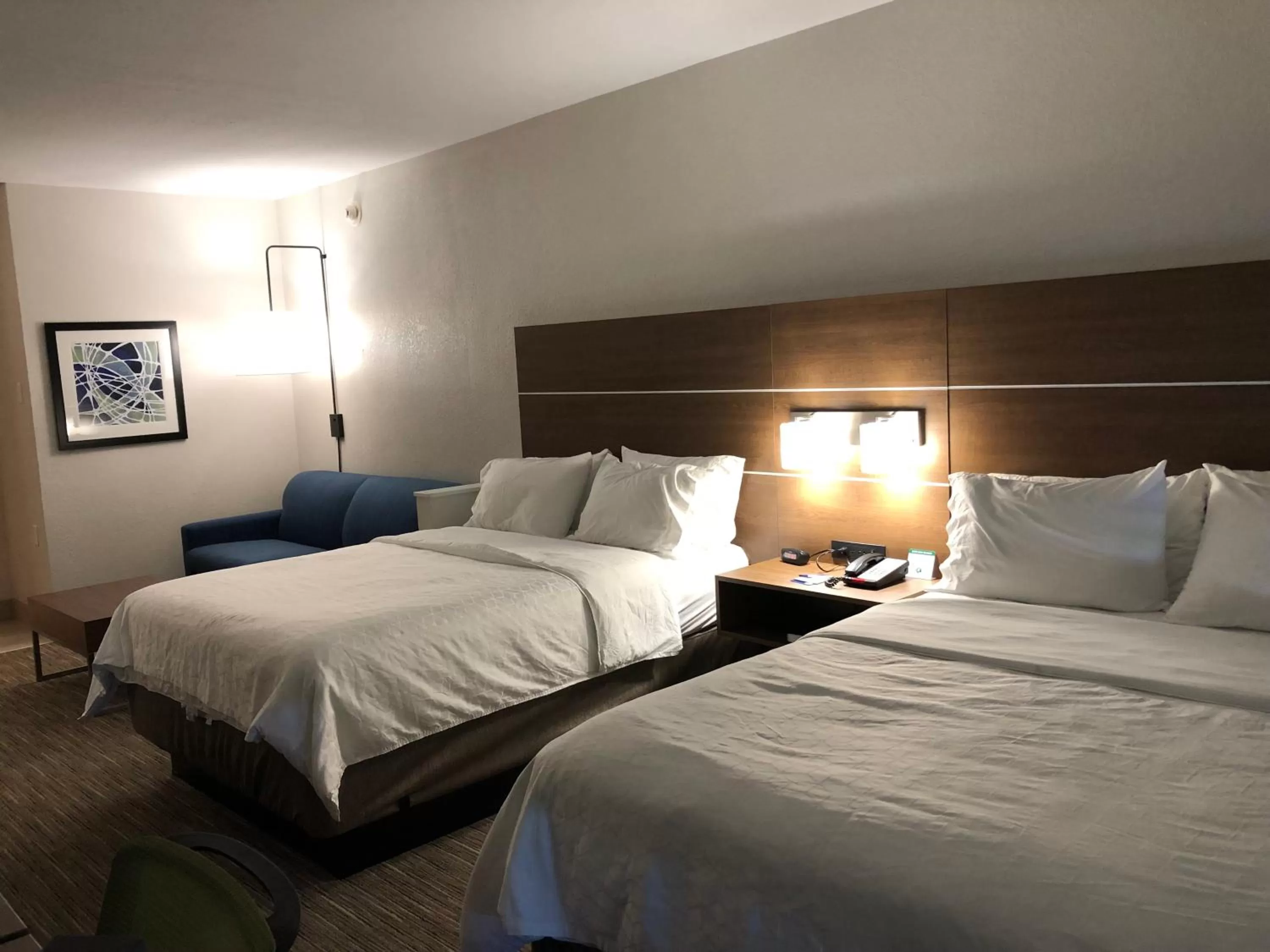 Photo of the whole room, Bed in Holiday Inn Express Hotel & Suites Franklin by IHG