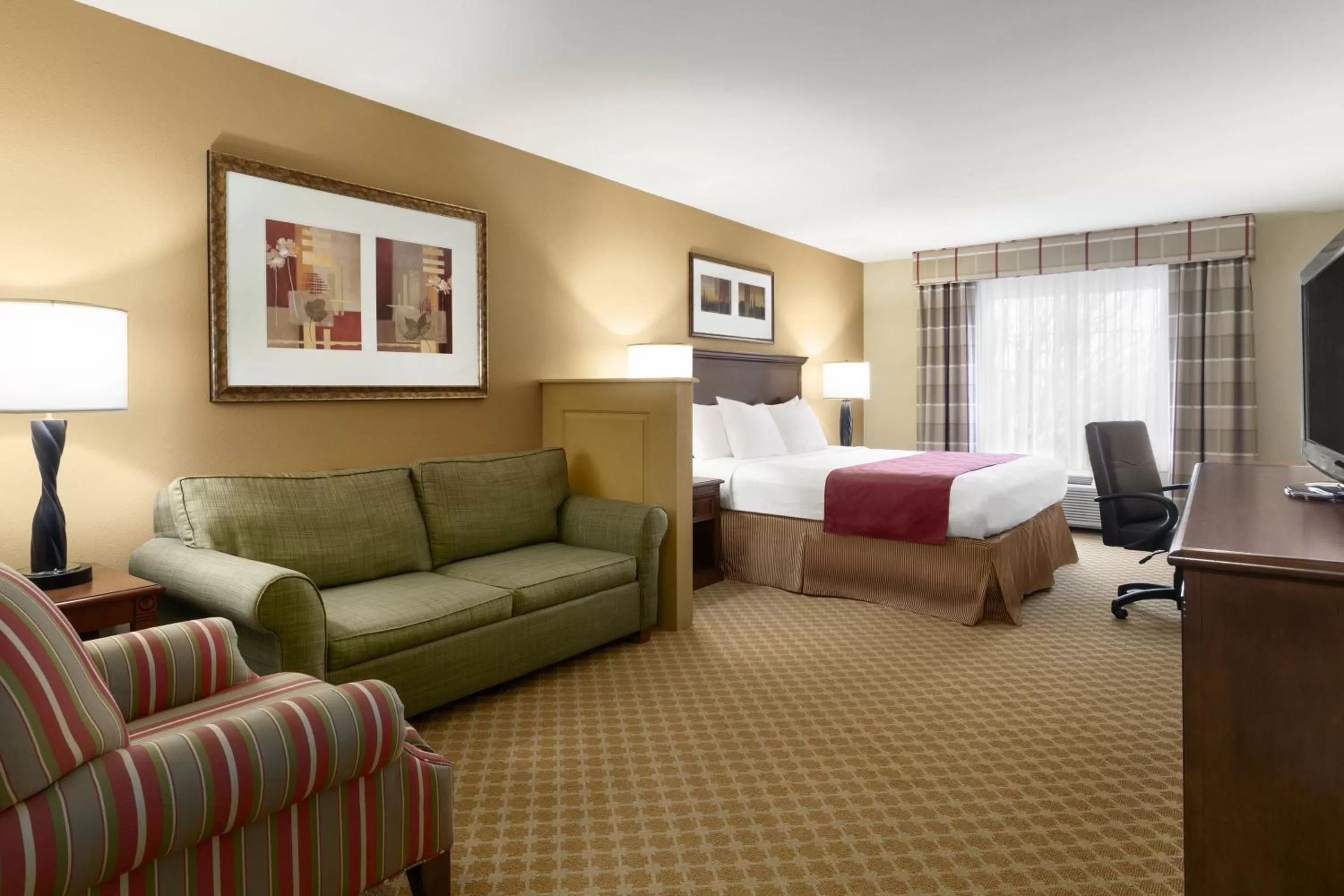 King Suite - Non-Smoking in Country Inn & Suites by Radisson, St. Peters, MO
