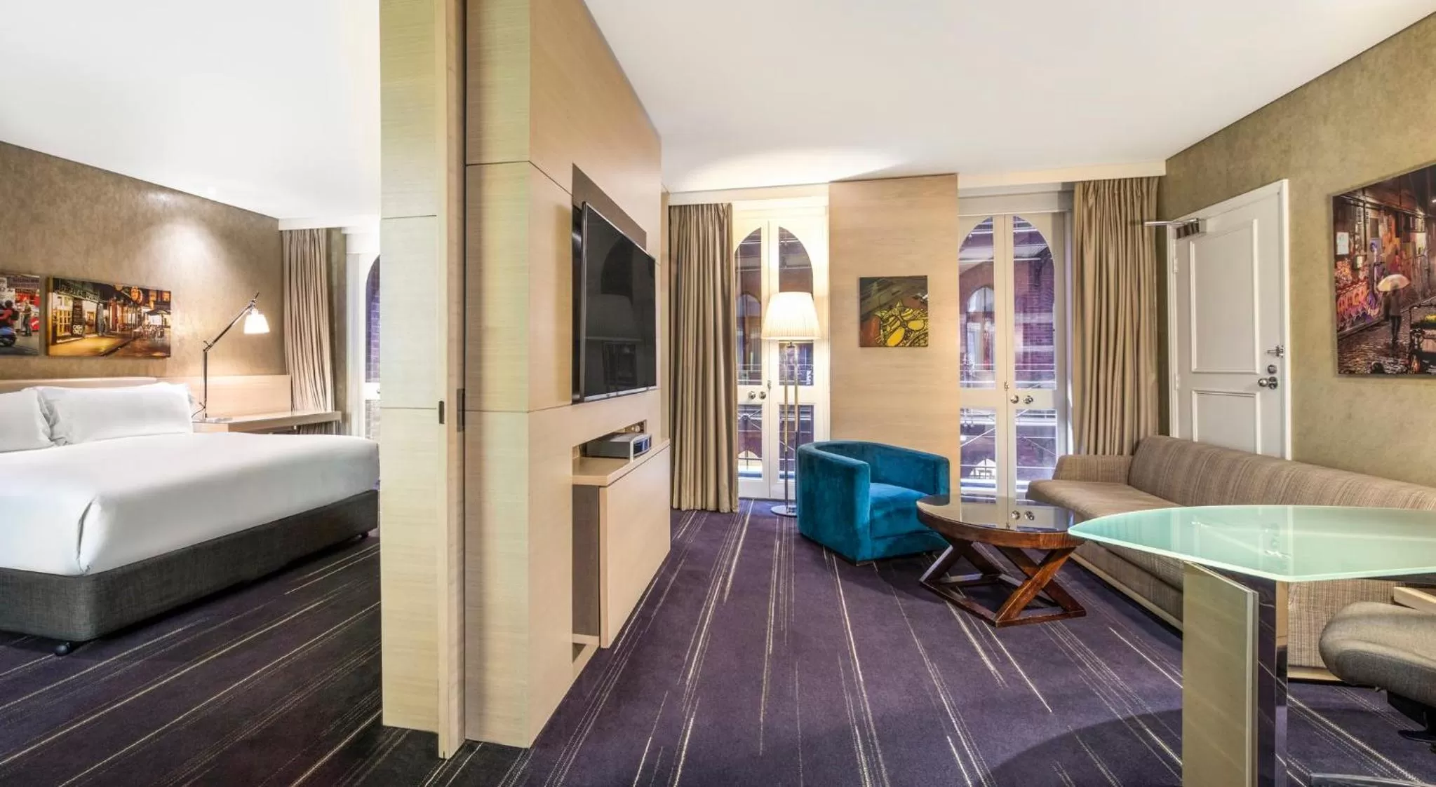 Photo of the whole room, Bed in InterContinental Melbourne The Rialto by IHG