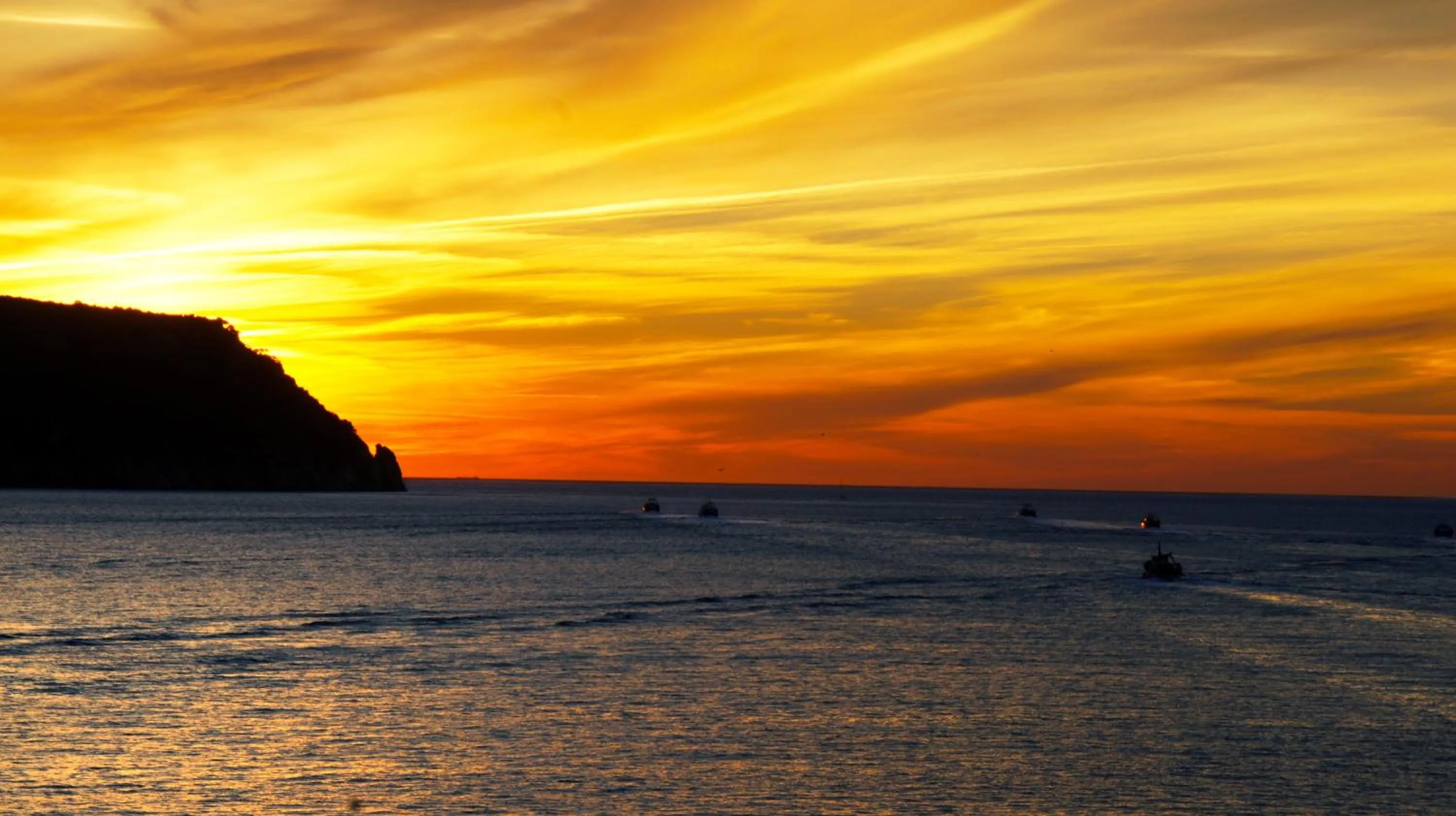 Area and facilities in Canyelles Platja