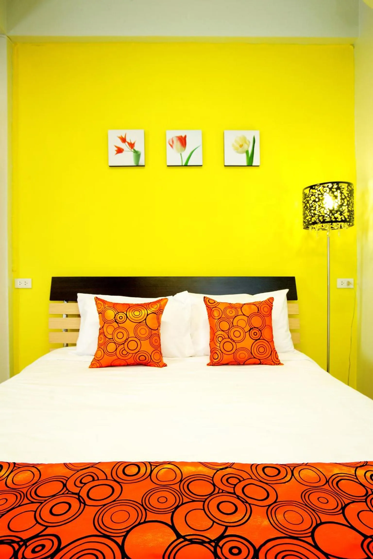 Bedroom, Bed in Smile Inn