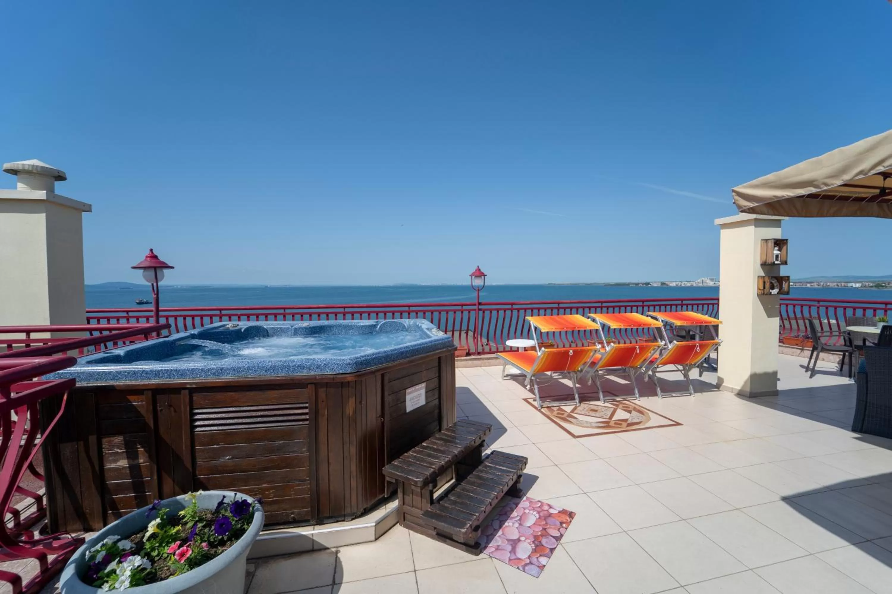 Lounge or bar in Saint George Hotel & Medical Spa