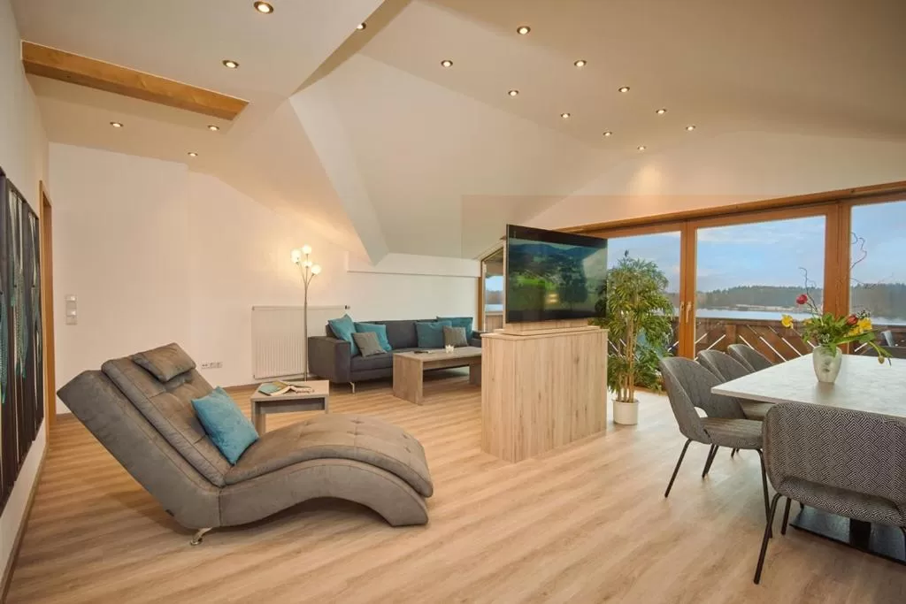 Living room in Hotel Seeblick & Ferienwohnung