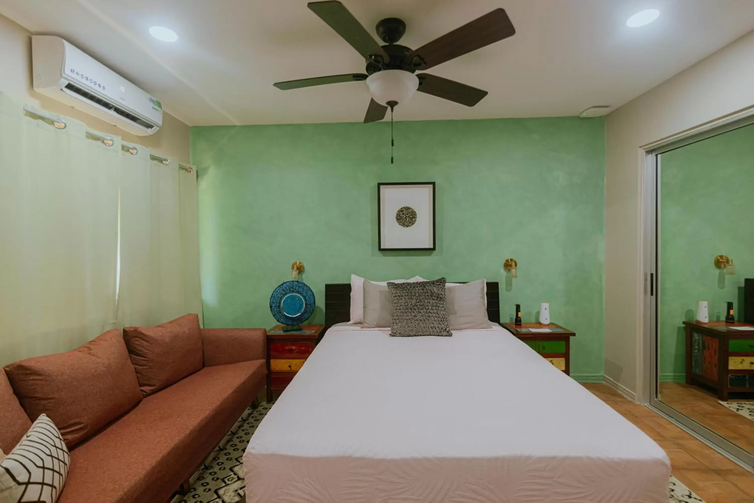 Deluxe Double Room in Oasis Diverse Adult Retreat Deluxe Double Room in Oasis Diverse Adult Retreat