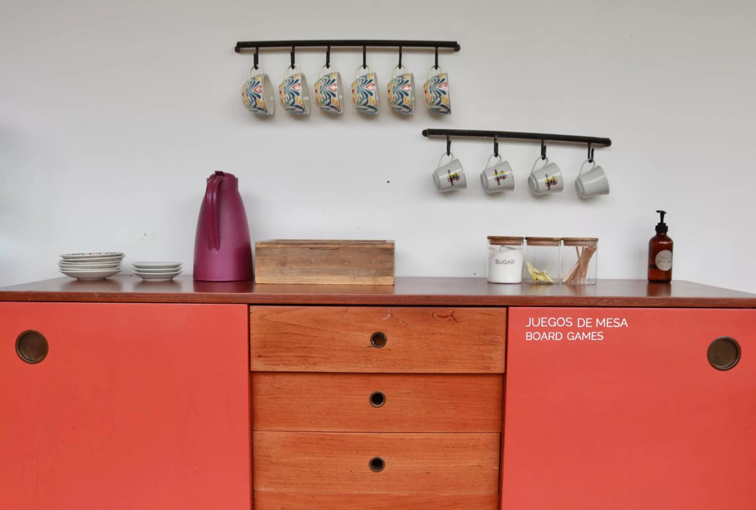 Coffee/tea facilities, Kitchen/Kitchenette in La Cabaña Ecohotel - Valle del Cocora