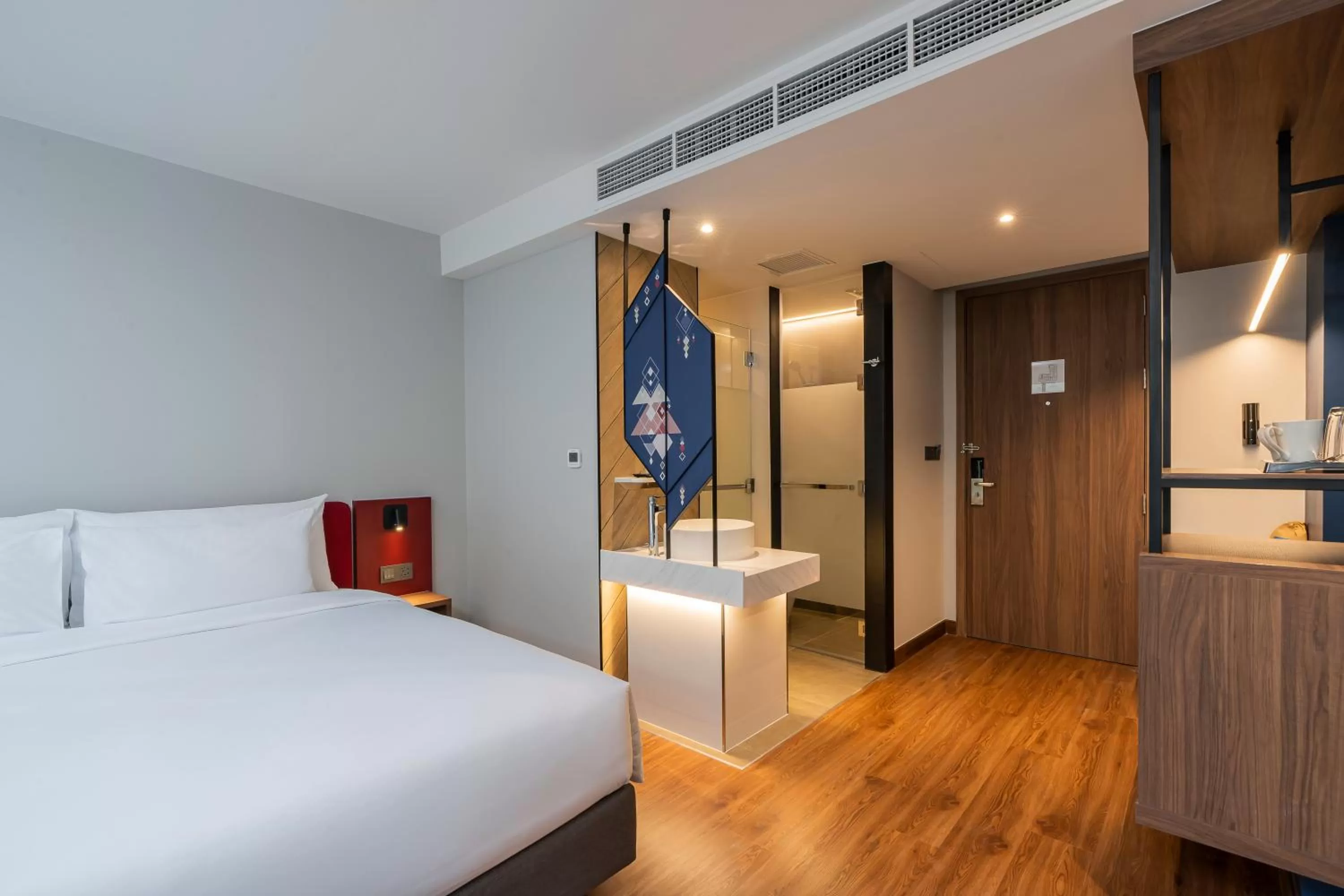 Bed in Centara Life Hotel Bangkok Phra Nakhon