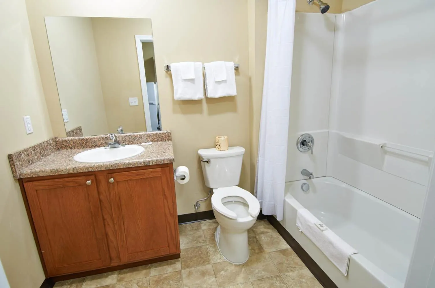 King Studio in Savannah Suites Pleasanton