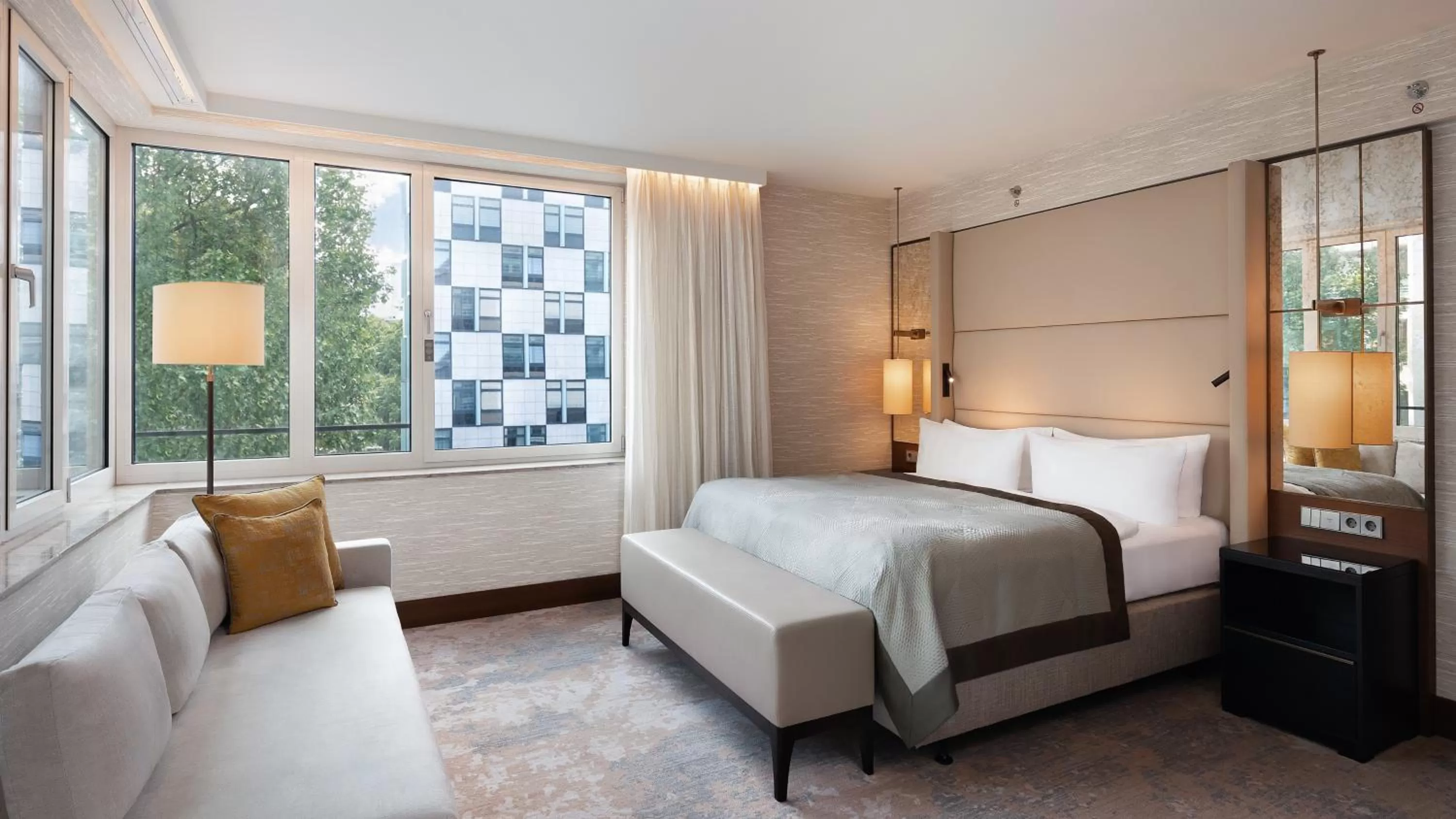 Bedroom, Bed in InterContinental Berlin by IHG