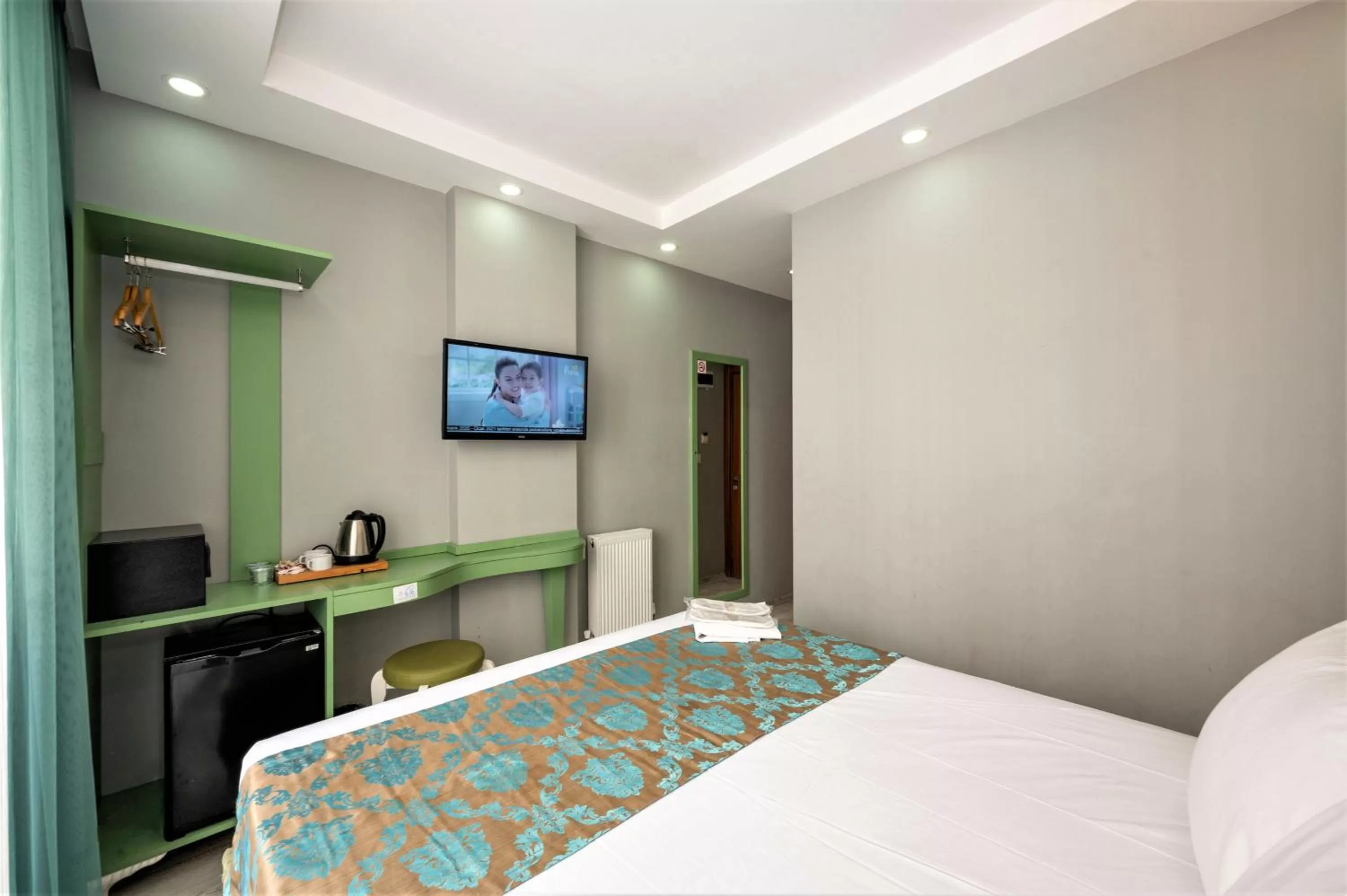 Photo of the whole room, Bed in Green Garden Hotel