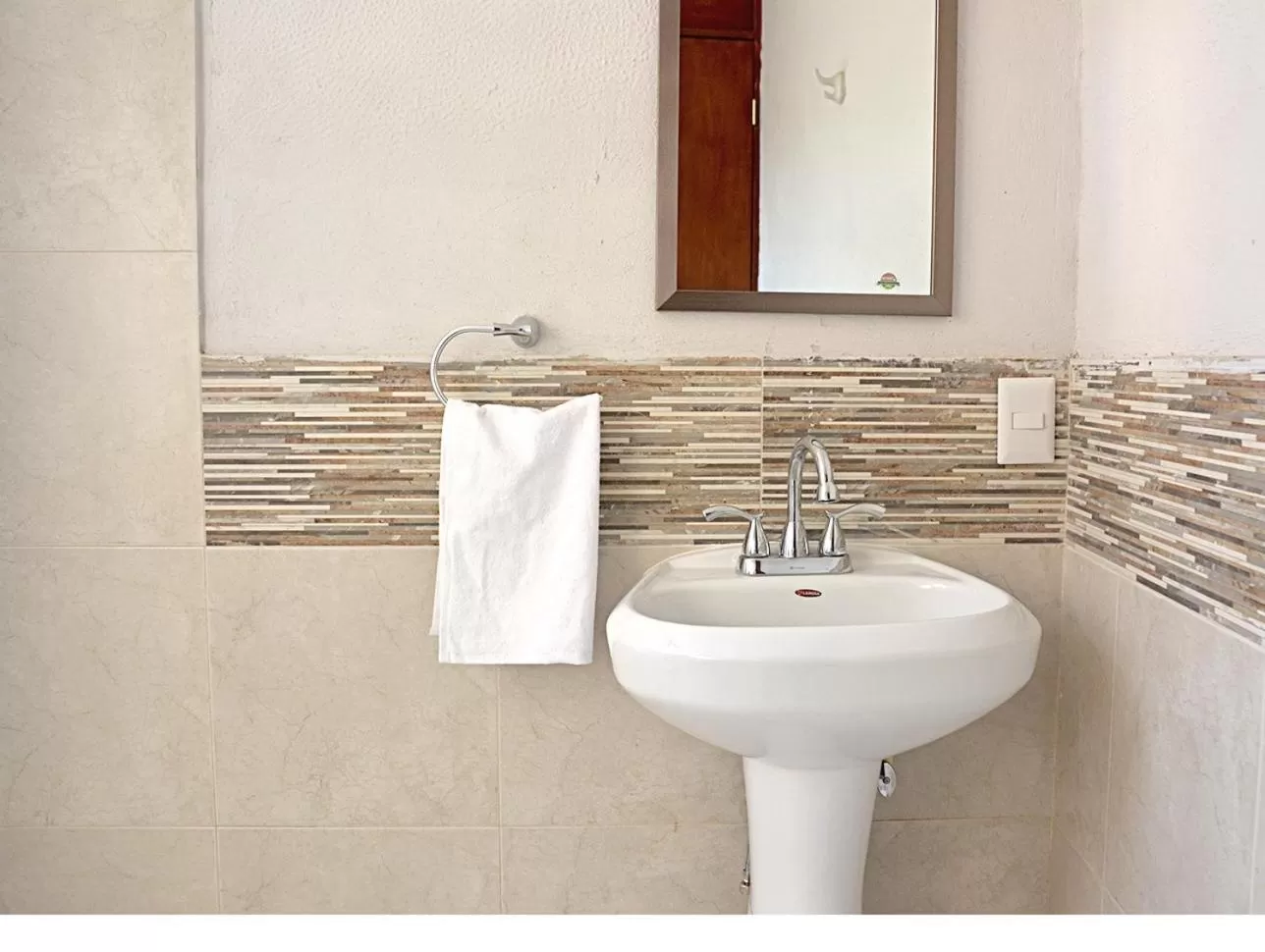 Bathroom in Acapulco Amor