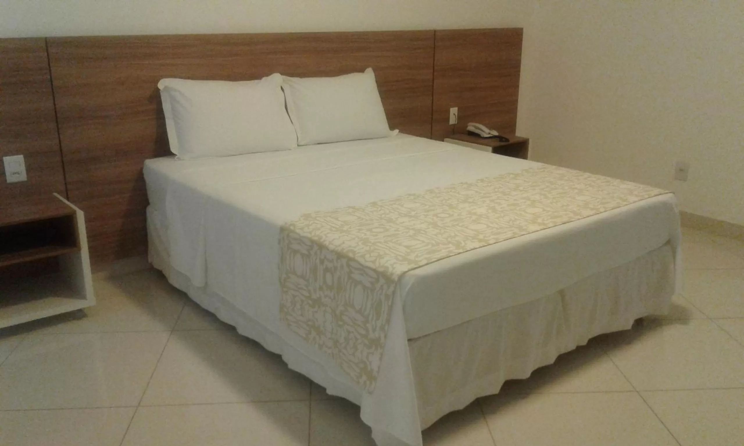 Bed in Granterrara Hotel