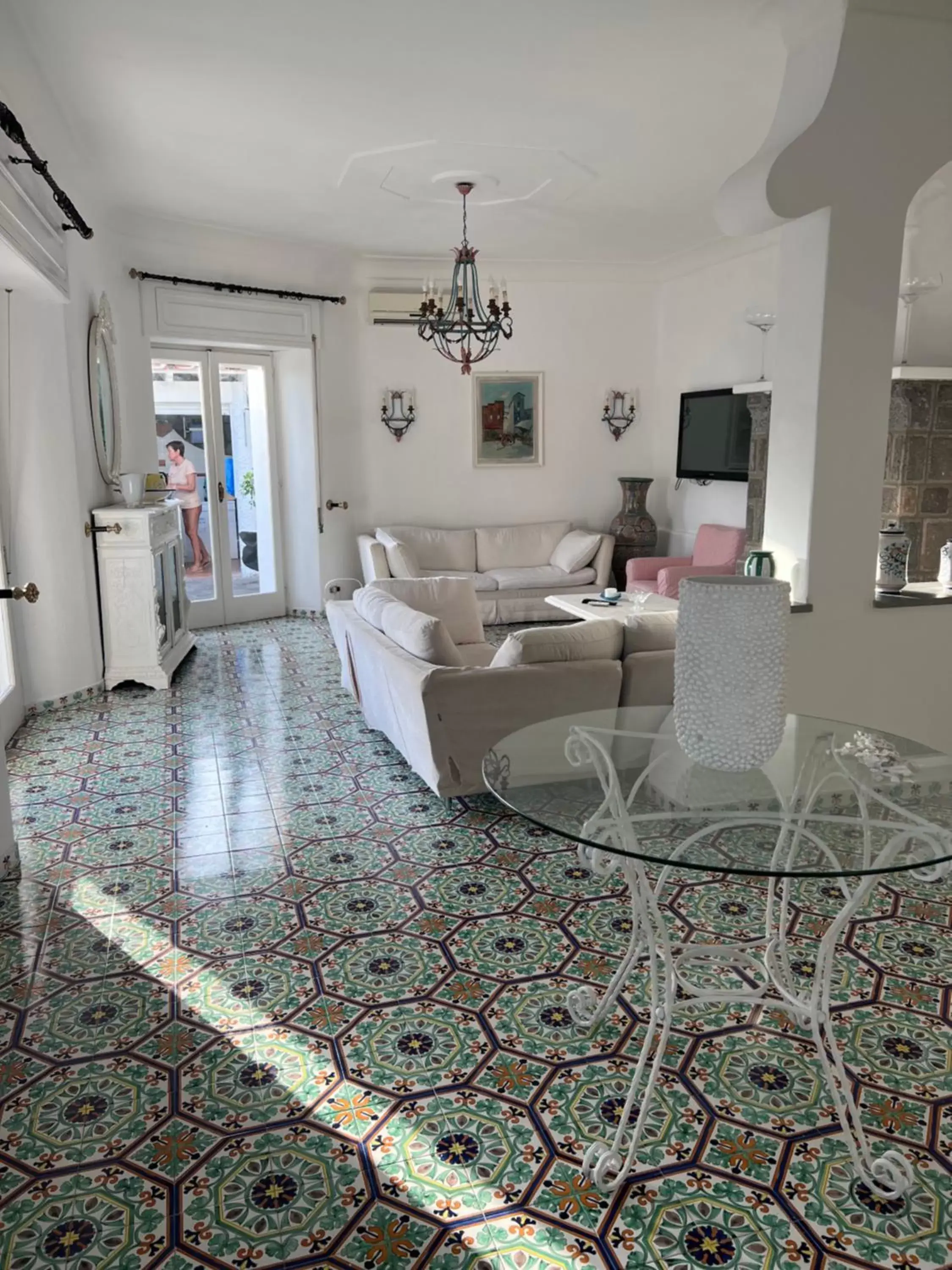 Villa with Sea View in Blu Panorama Villa with Sea View in Blu Panorama