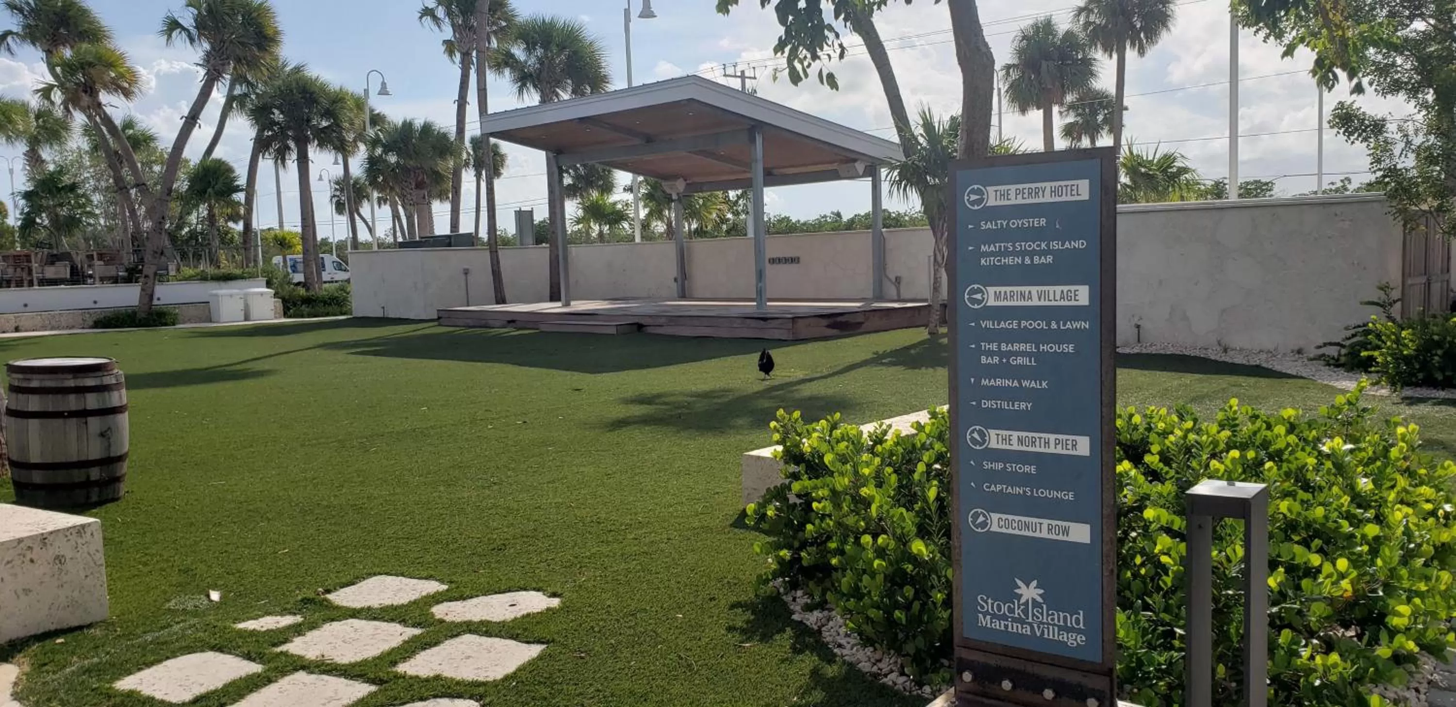 Entertainment in The Perry Hotel & Marina Key West