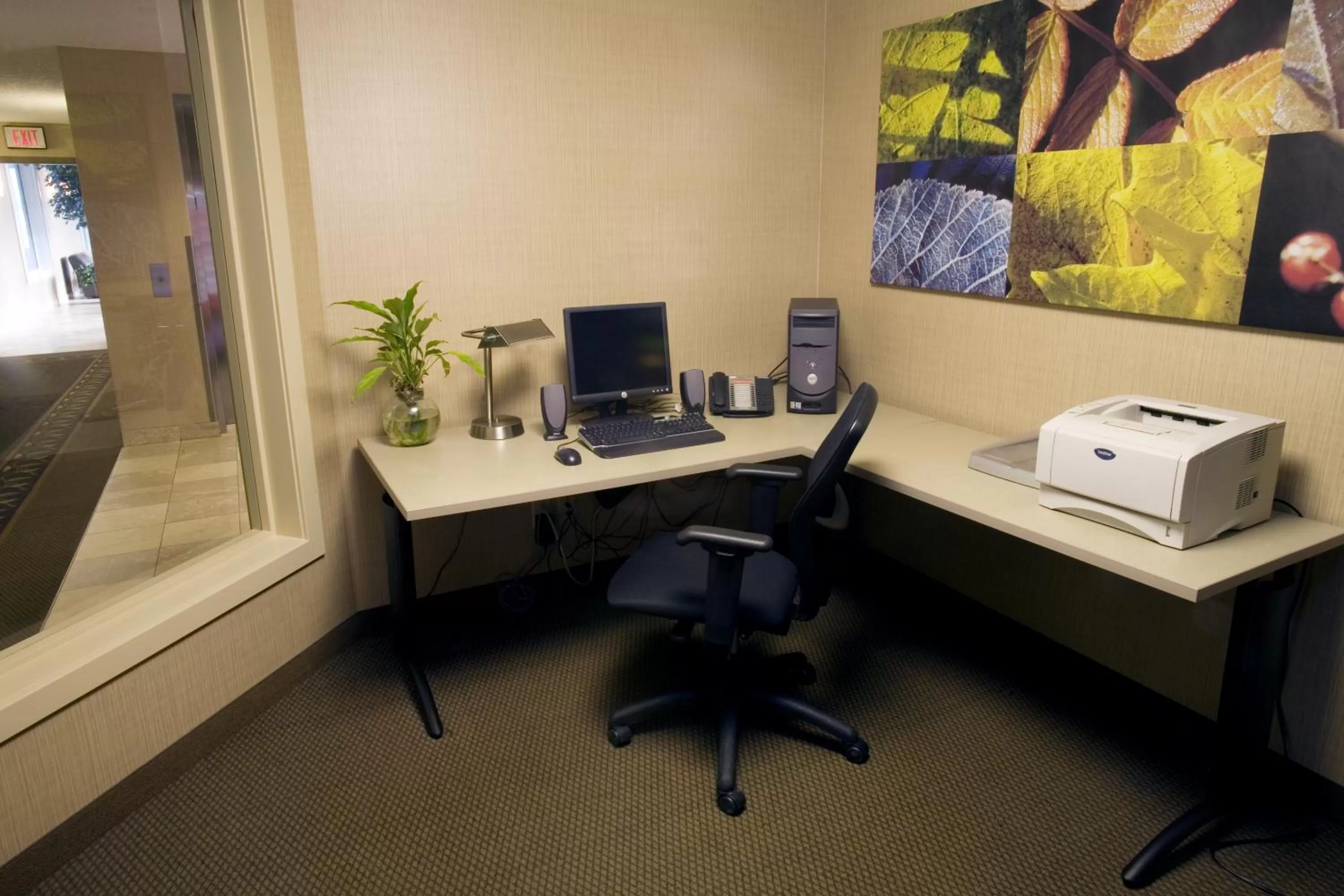 Business facilities in Heritage Inn & Suites - Brooks