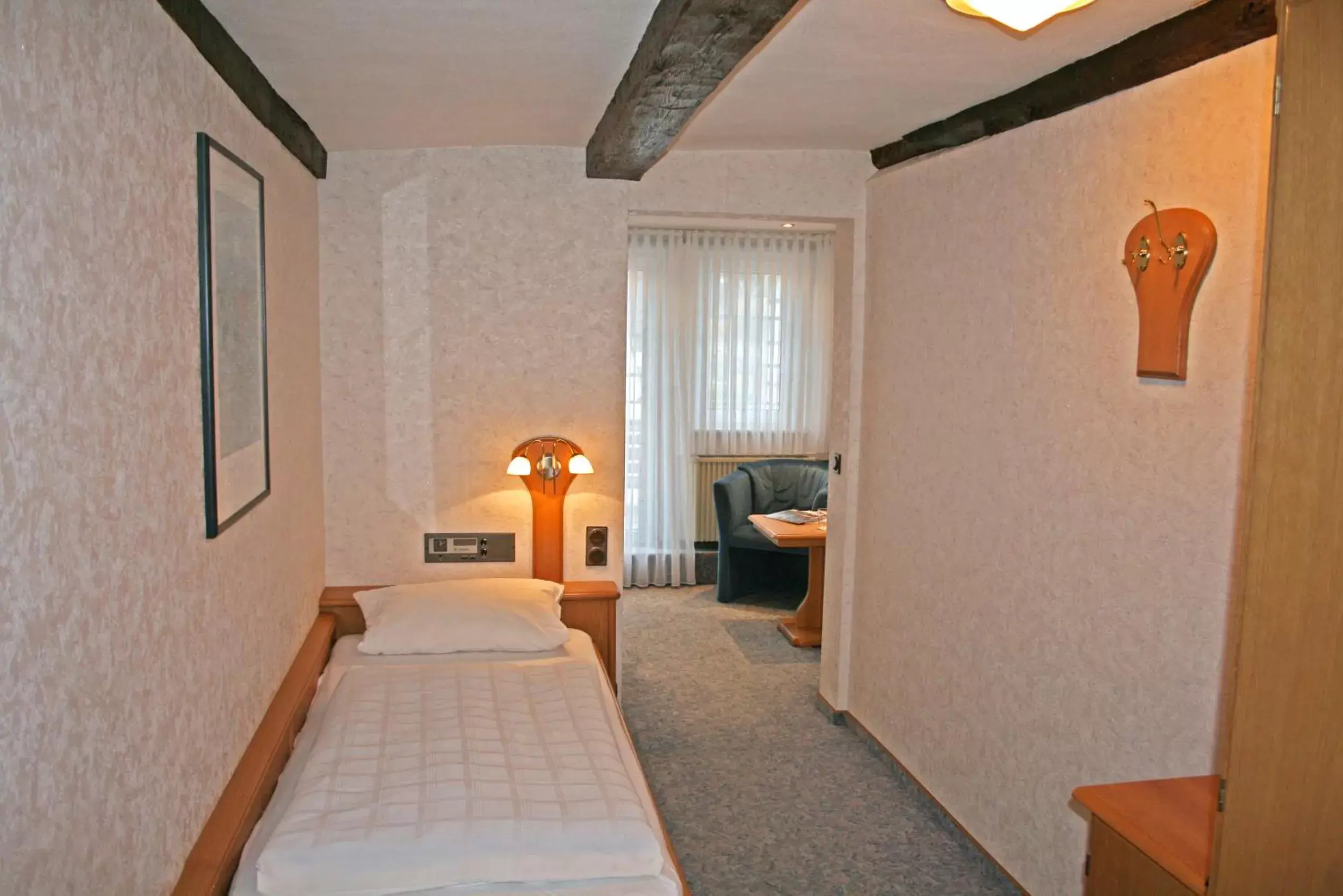 Small Single Room - single occupancy in Landhotel Repetal Small Single Room - single occupancy in Landhotel Repetal