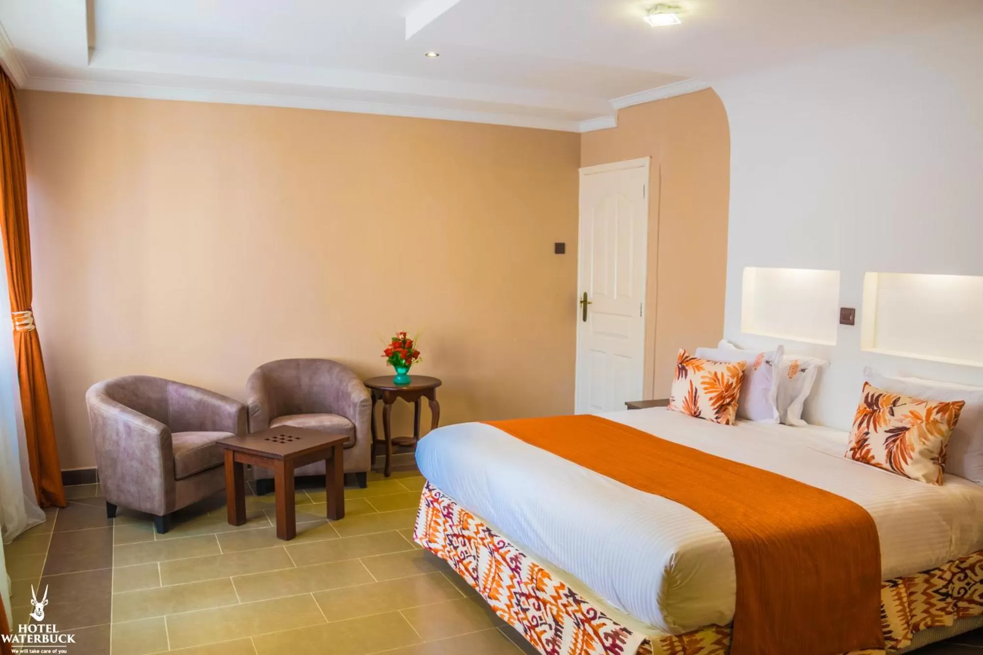 Photo of the whole room in Hotel Waterbuck