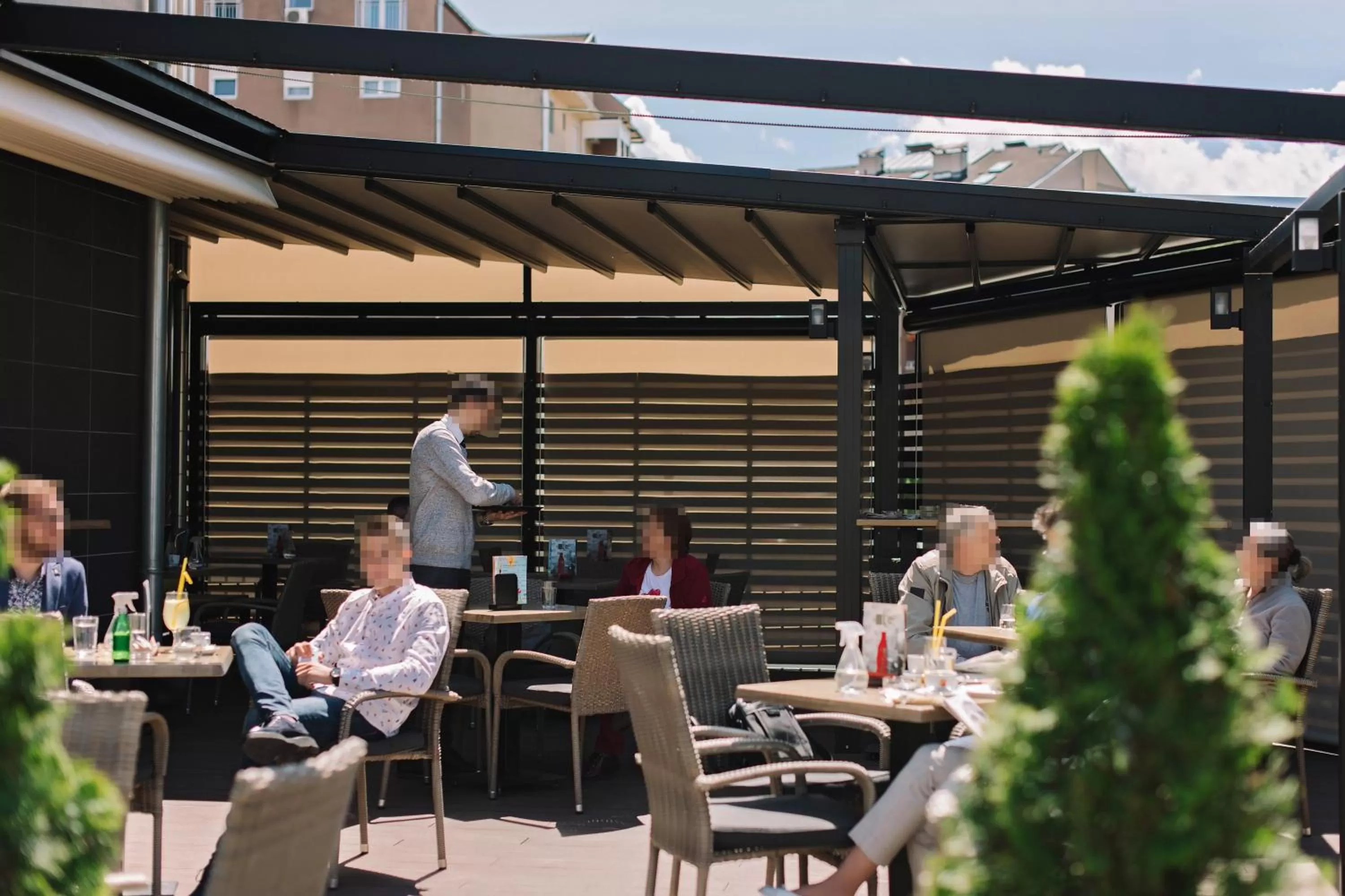 Balcony/Terrace, Restaurant/Places to Eat in IG Hotel