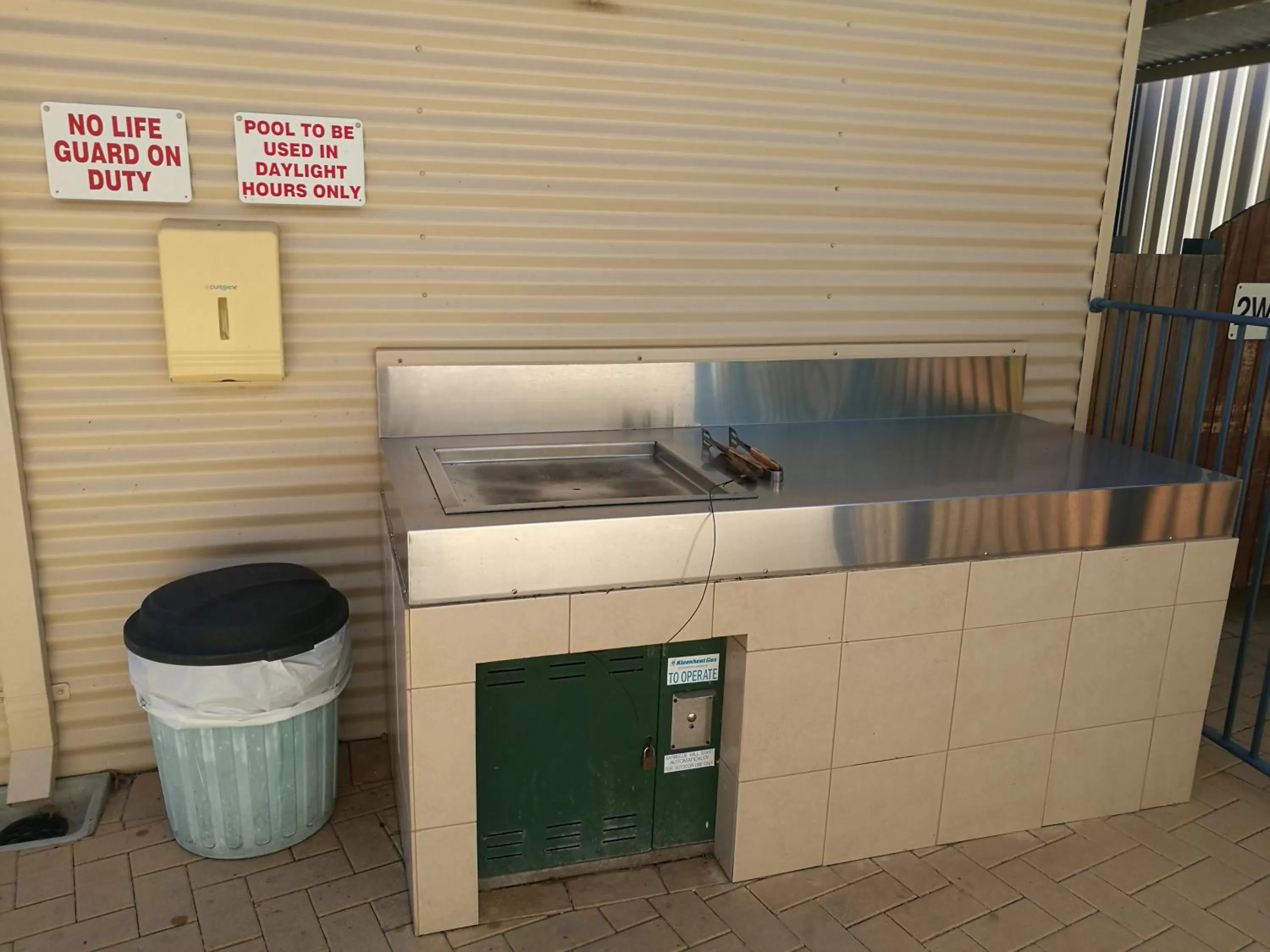 BBQ facilities in Kalbarri Edge Resort