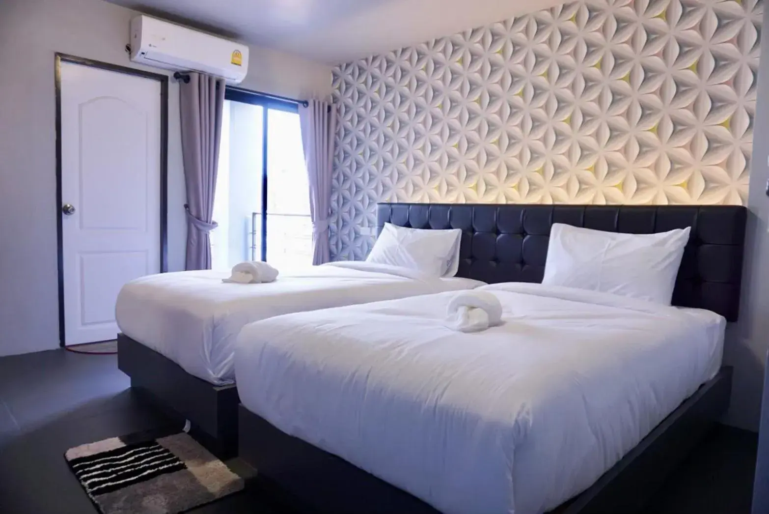 Deluxe Twin Room in บันดารี่ ริชชี่ (Bhundaree Richy) Deluxe Twin Room in บันดารี่ ริชชี่ (Bhundaree Richy)
