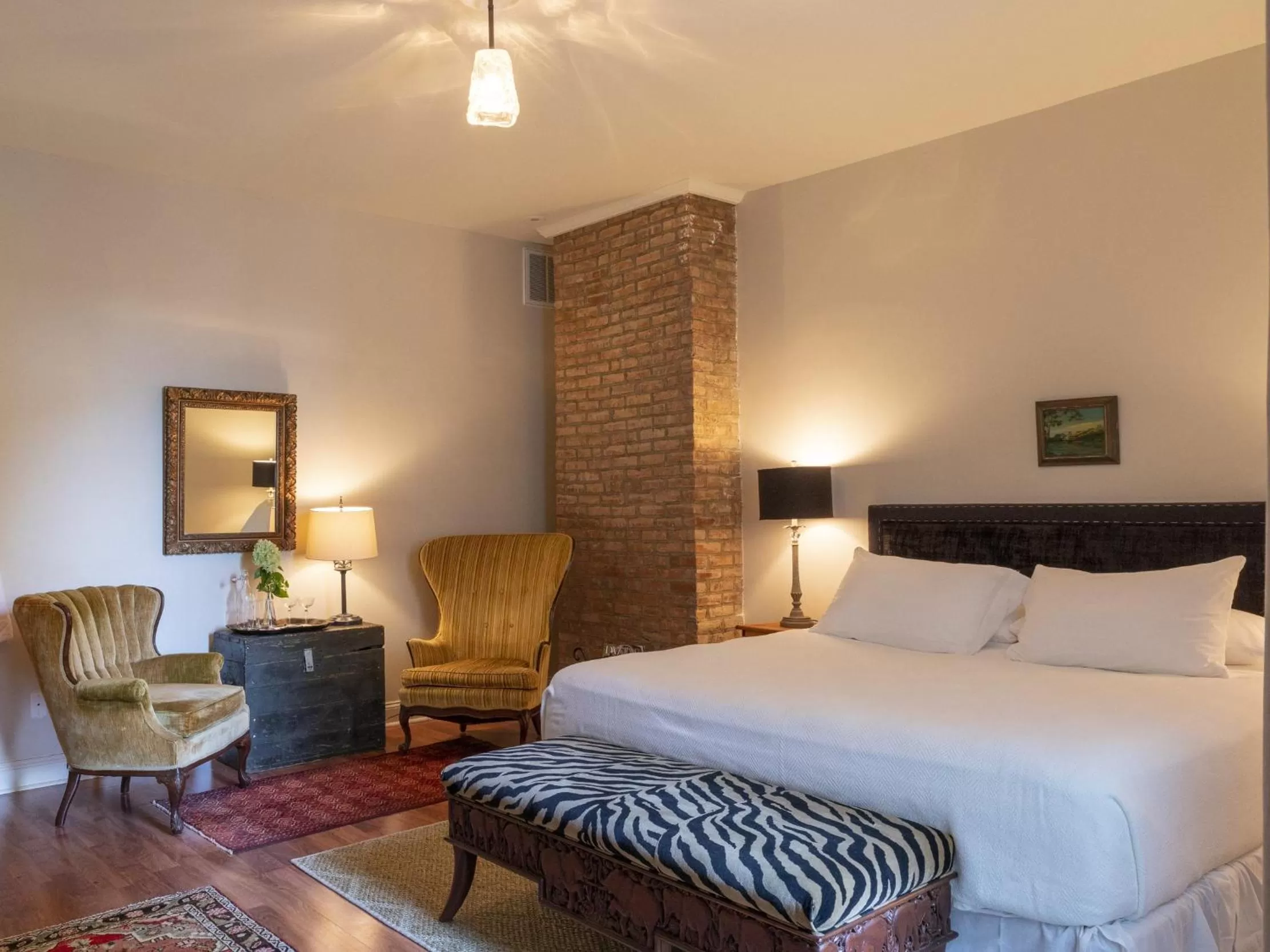 Bedroom, Bed in Stewart House Hotel