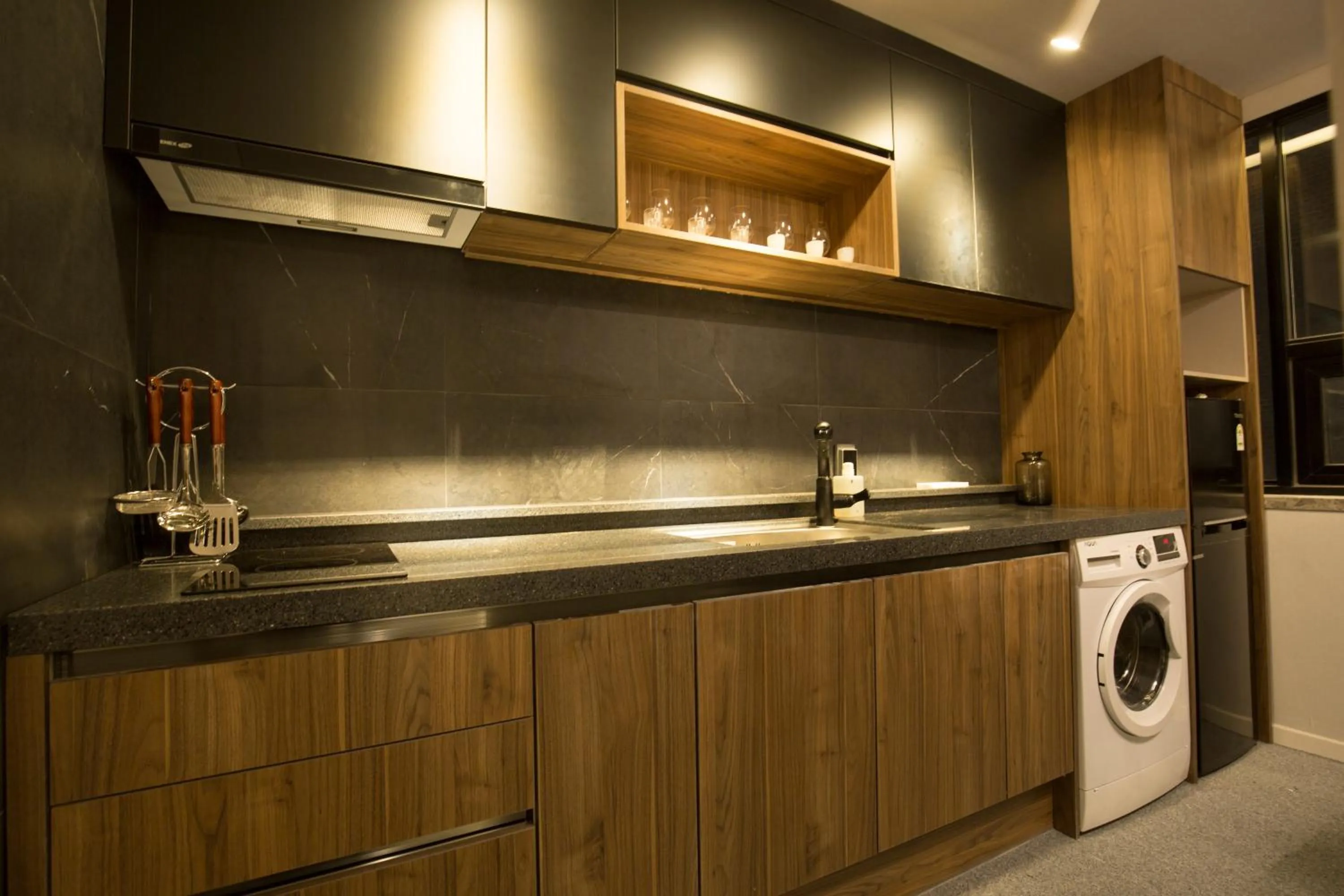 Kitchen or kitchenette, Kitchen/Kitchenette in UH Suite The Jongno