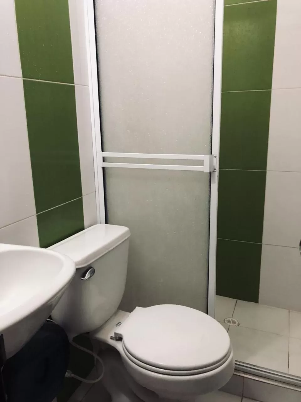 Bathroom in Hotel Center Plaza Plus